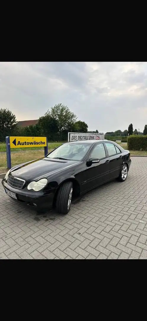 Mercedes-Benz 180 Mercedes _C 180 - 1