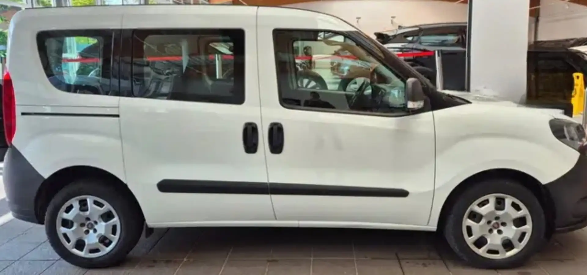 Fiat Doblo Doblo 1.3 Mjt 95cv N1 5 posti autocarro PERFETTO Bianco - 1