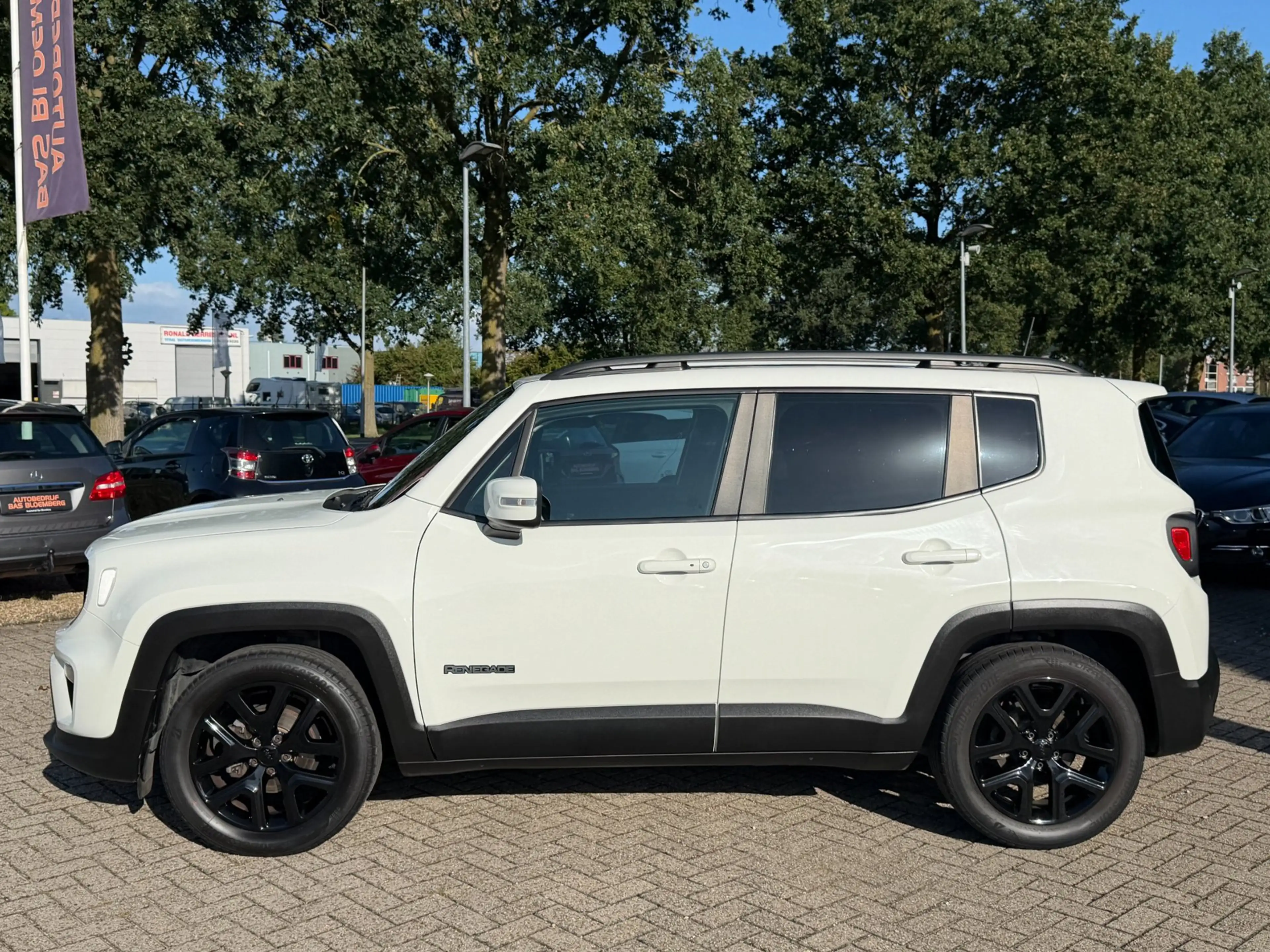 Jeep Renegade 1.0T-e Freedom, Navi, Cruise, DAB, Stoelverwarming — photo 4