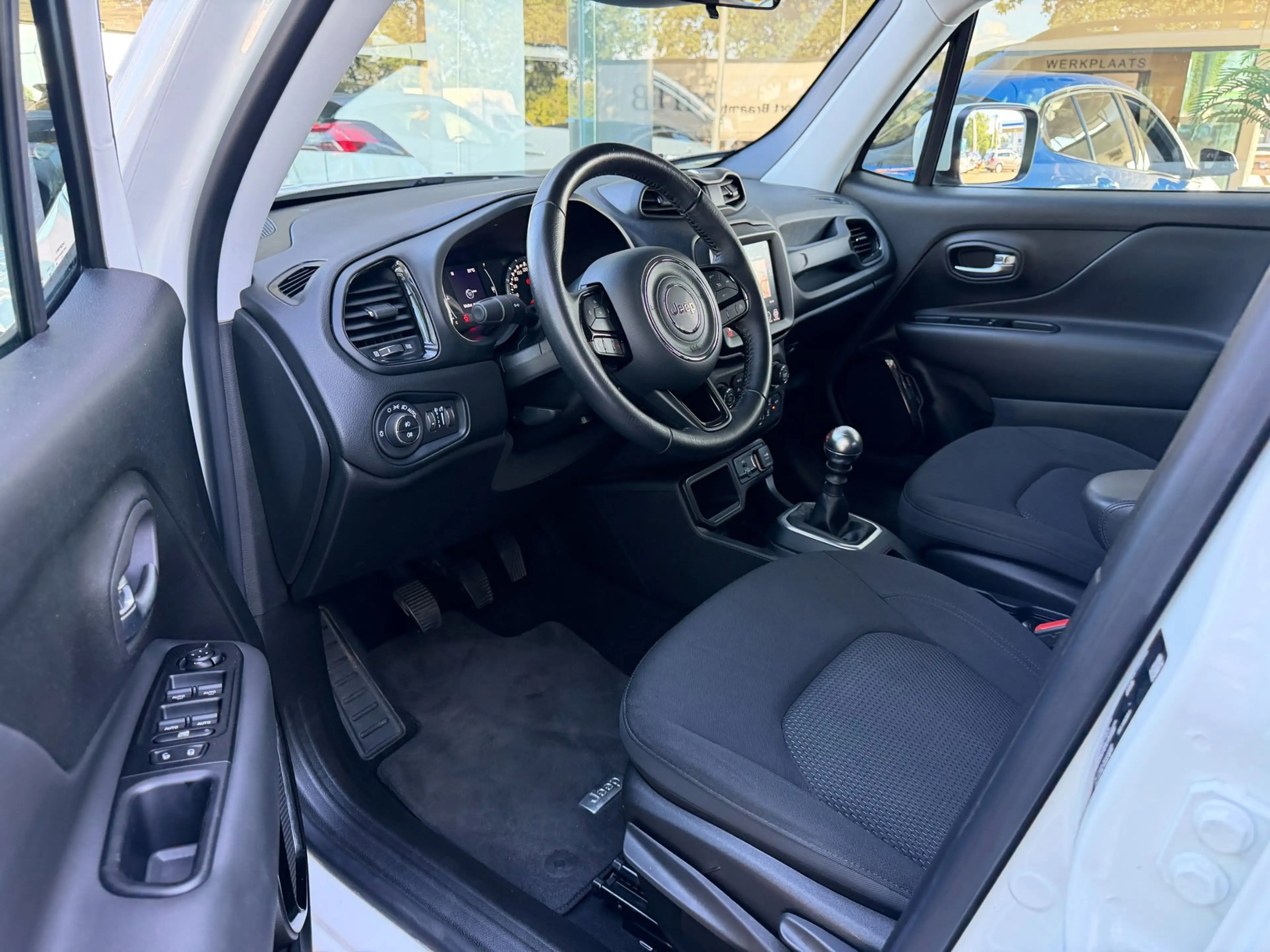 Jeep Renegade 1.0T-e Freedom, Navi, Cruise, DAB, Stoelverwarming — photo 5
