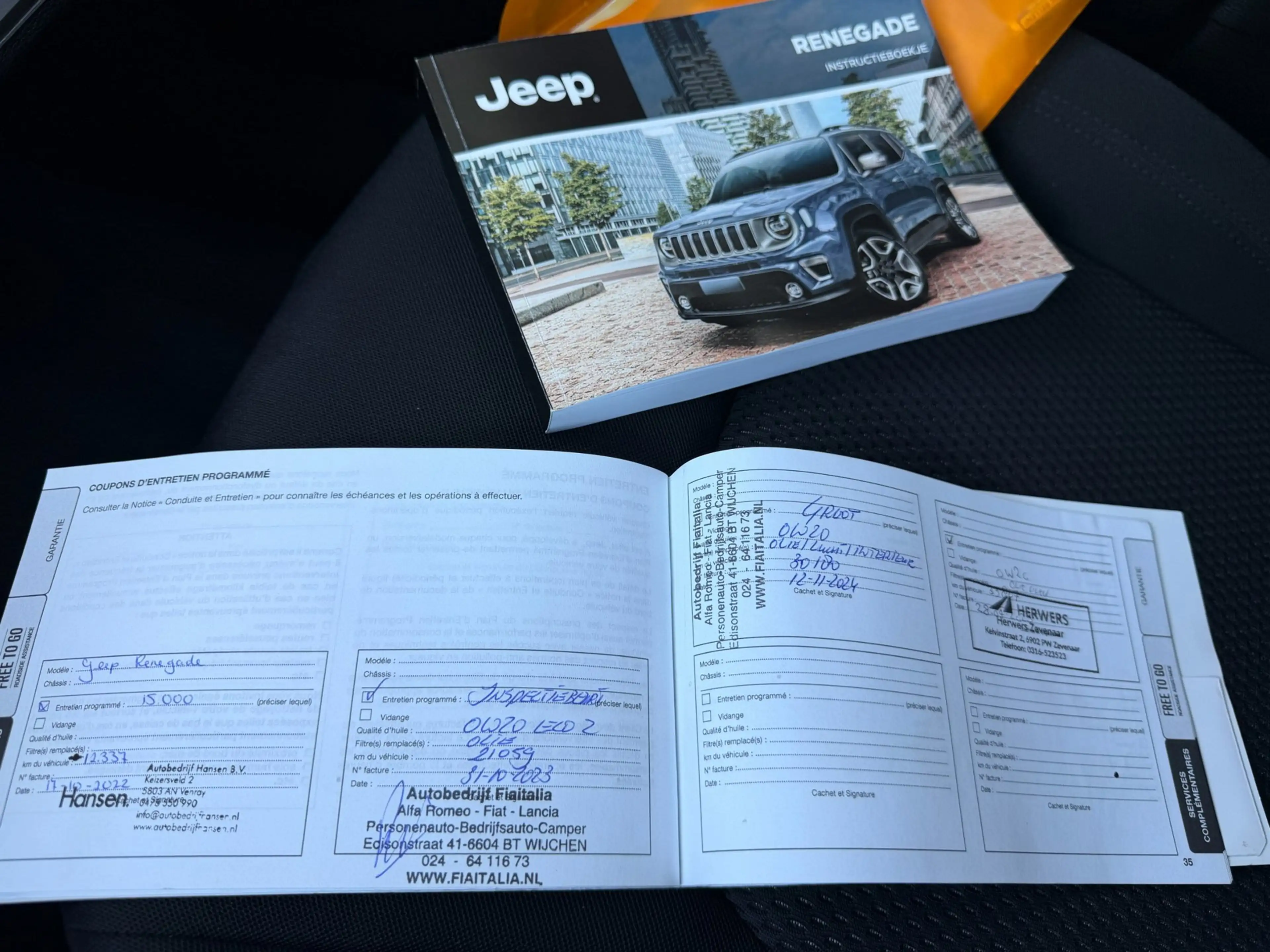 Jeep Renegade 1.0T-e Freedom, Navi, Cruise, DAB, Stoelverwarming — photo 25