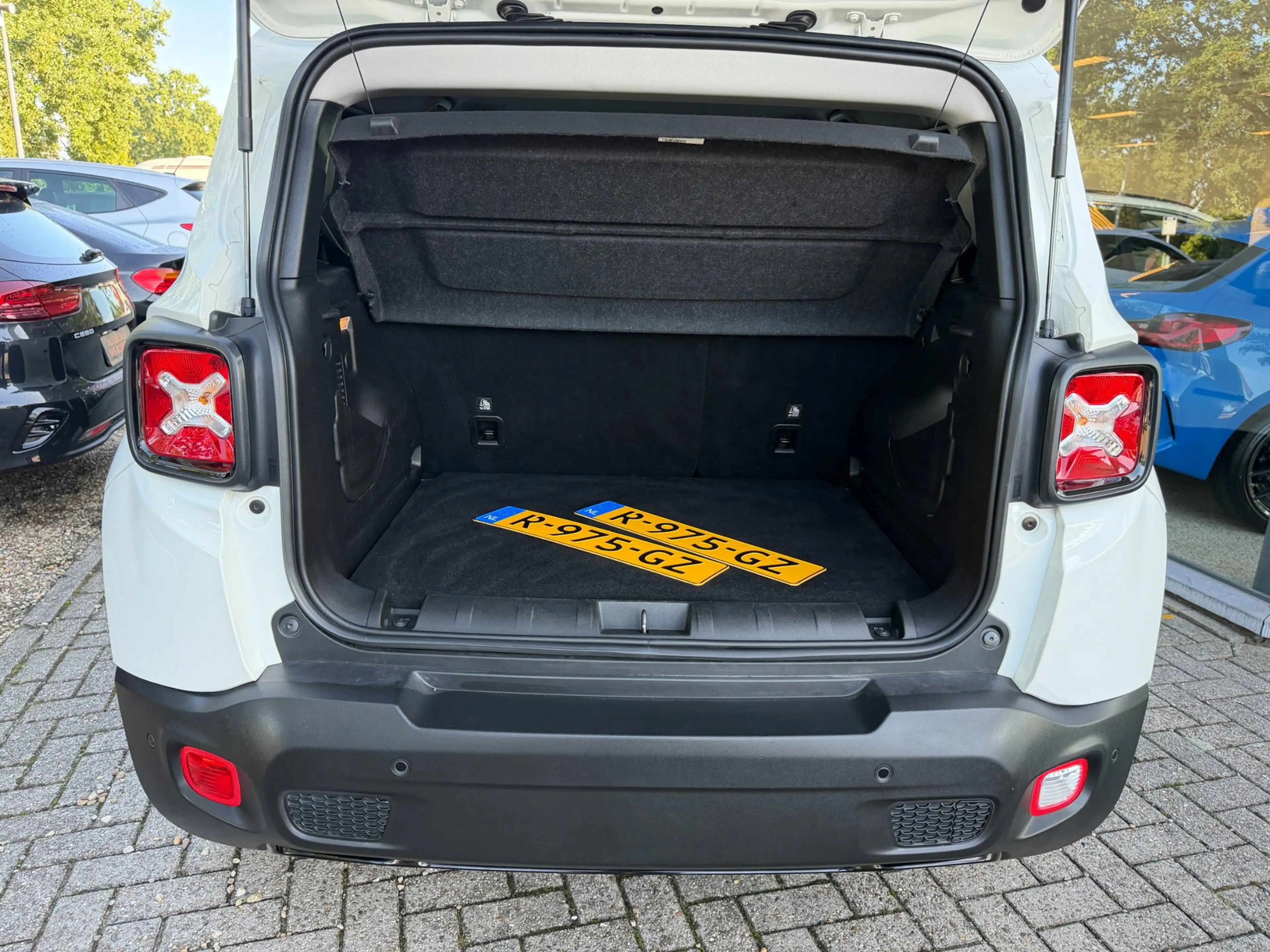 Jeep Renegade 1.0T-e Freedom, Navi, Cruise, DAB, Stoelverwarming — photo 8