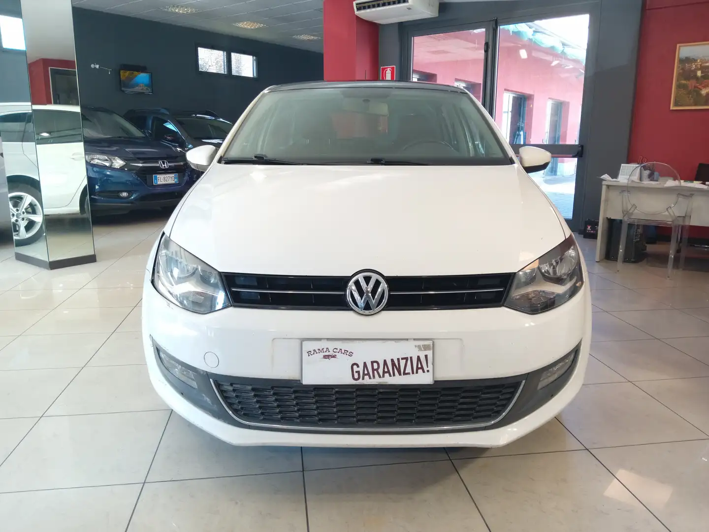 Volkswagen Polo 5p 1.6 tdi Highline 90cv dsg Blanco - 2