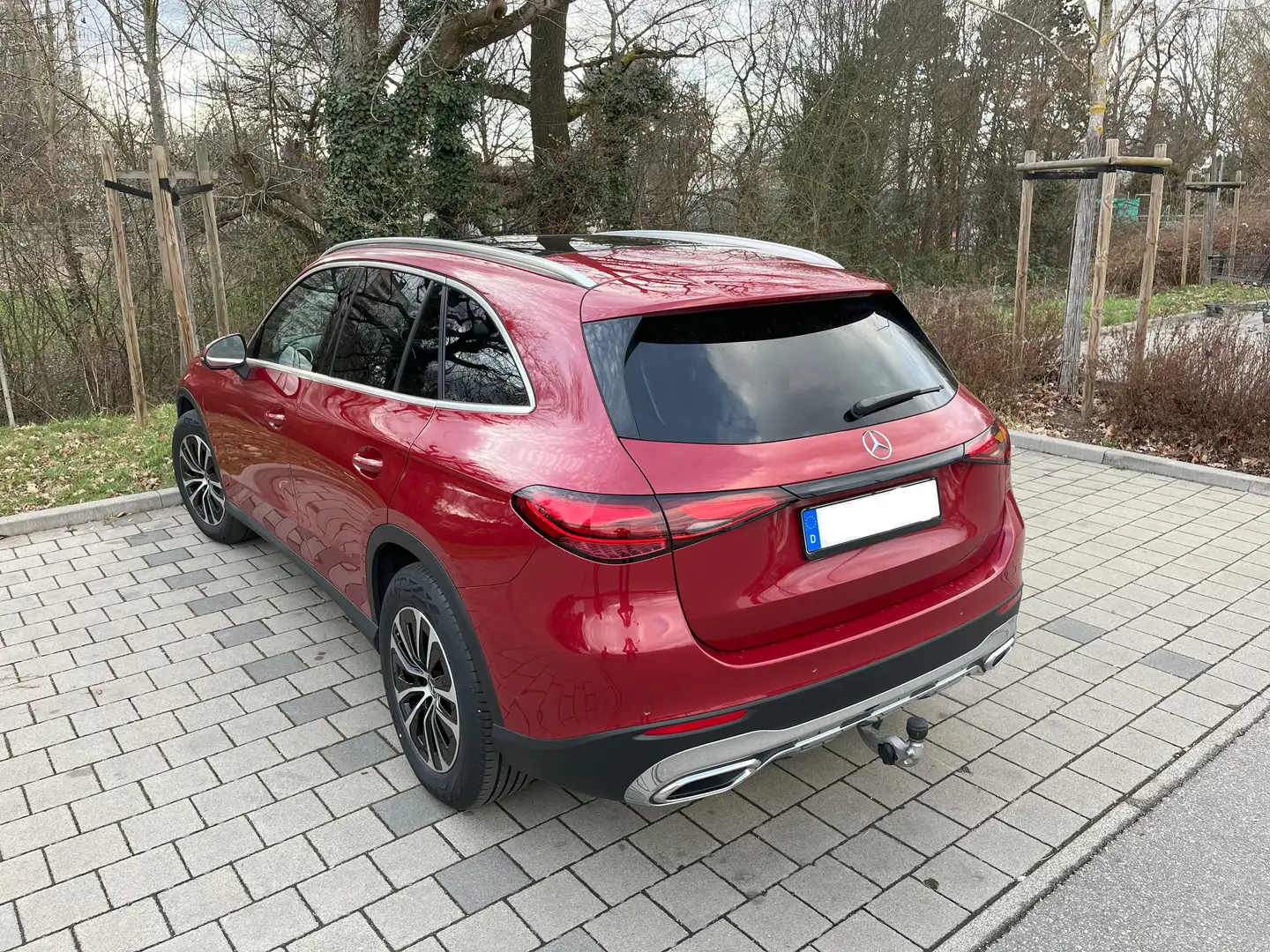 Mercedes-Benz GLC 220 GLC 220 d 4Matic 9G-TRONIC Avantgarde Advanced Red - 2
