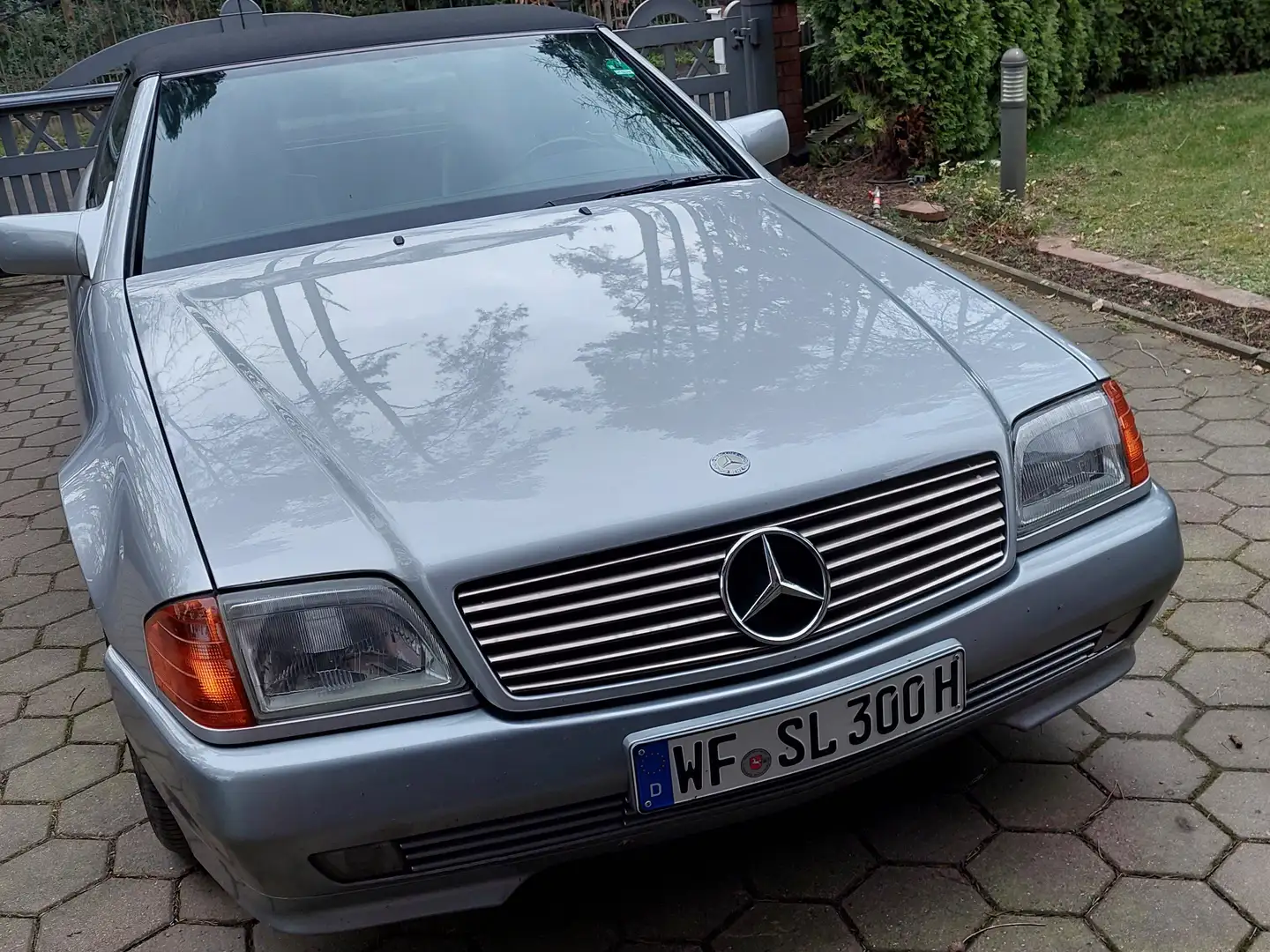 Mercedes-Benz SL 300 R 129 gepflegter Oldtimer, Liebhaberstück - 1