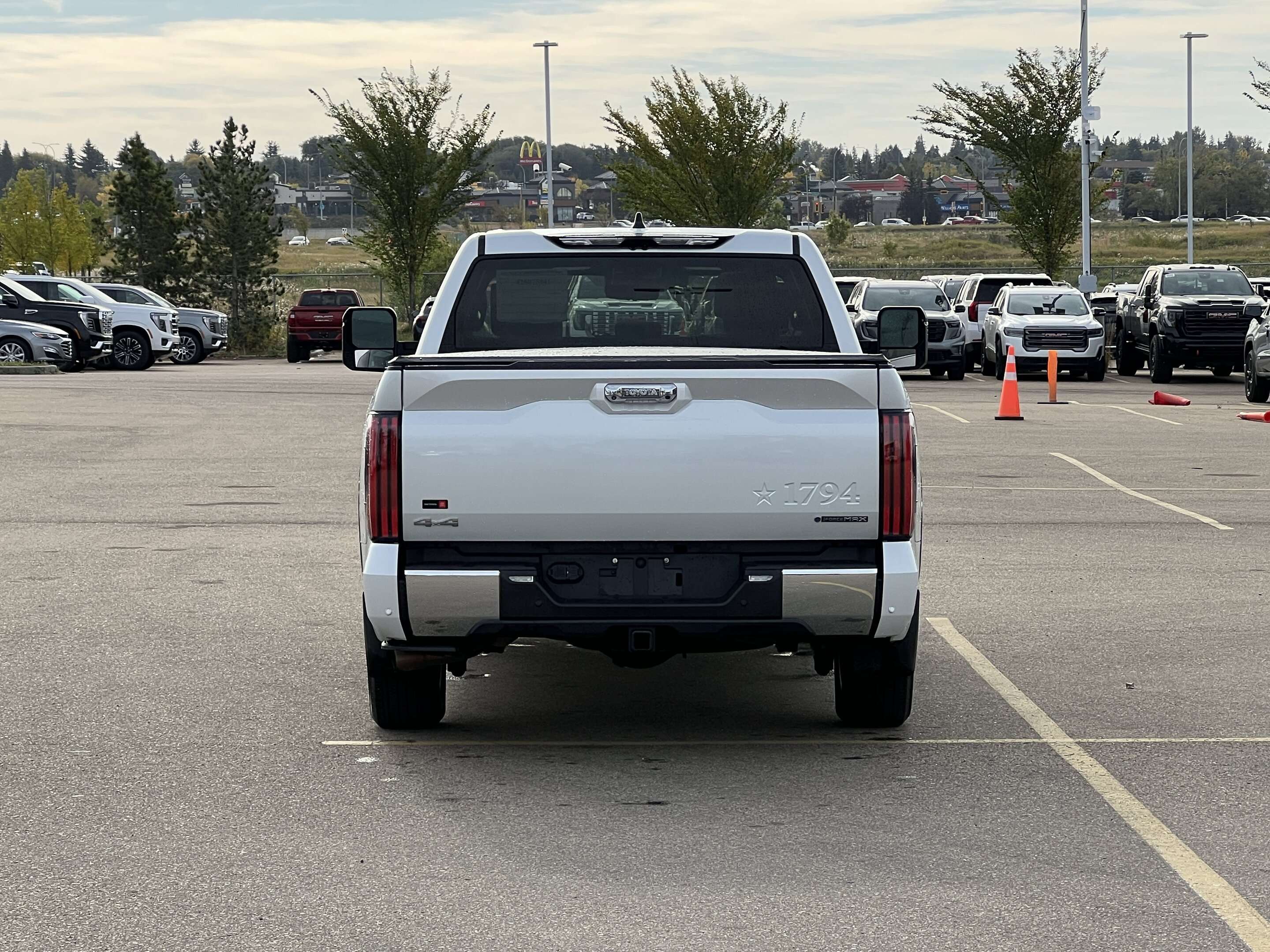 2026 Toyota Tundra Platinum | Hybrid | 1794 Edition | Advance Package — photo 1