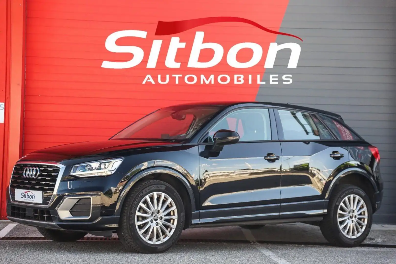 Audi Q2 1.6 30 TDI 116 S-tronic Business line Negro - 1