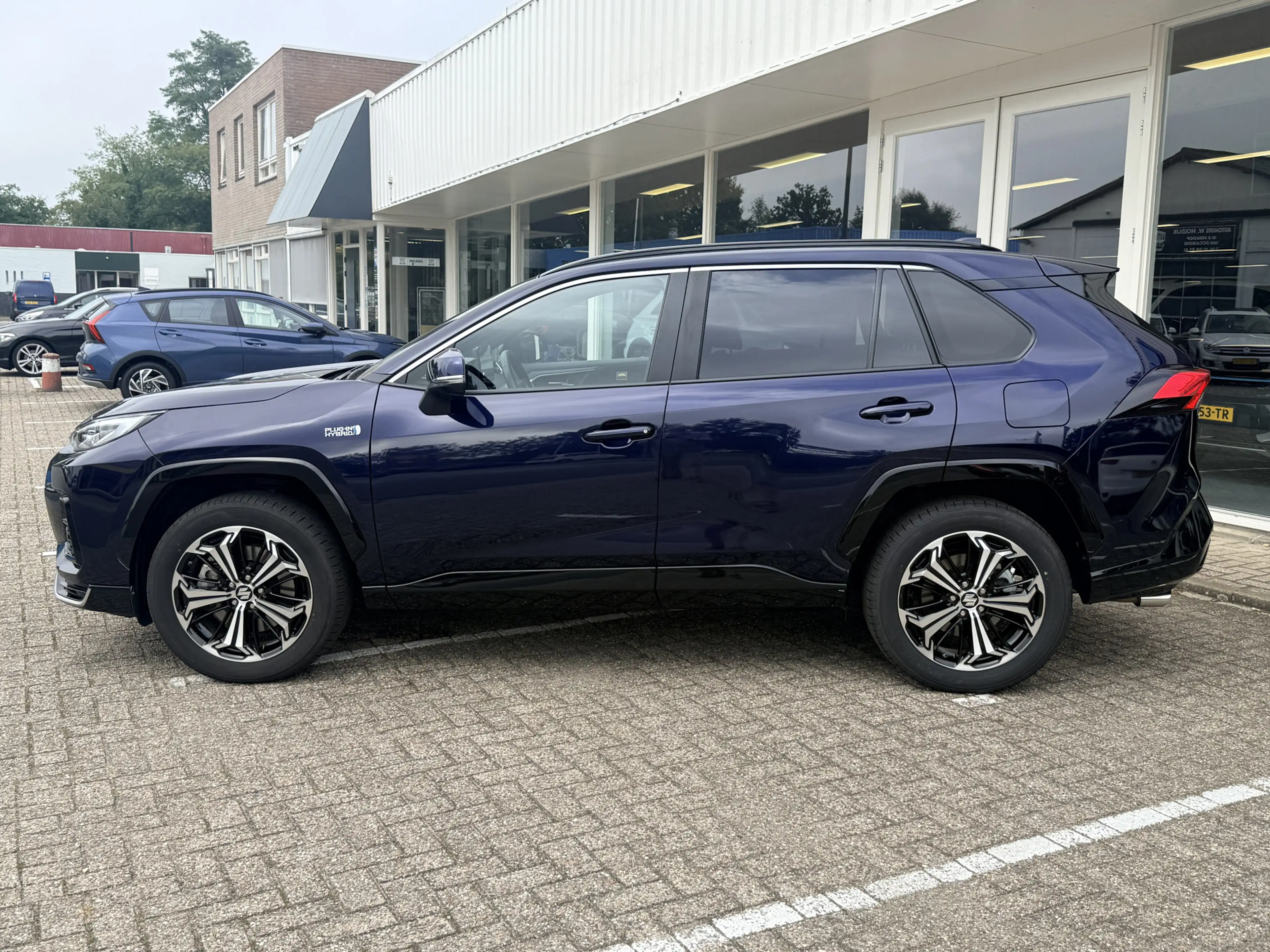 Suzuki Across 2.5 Plug-in Hybrid Style | LED | Leder | Adaptive — photo 13