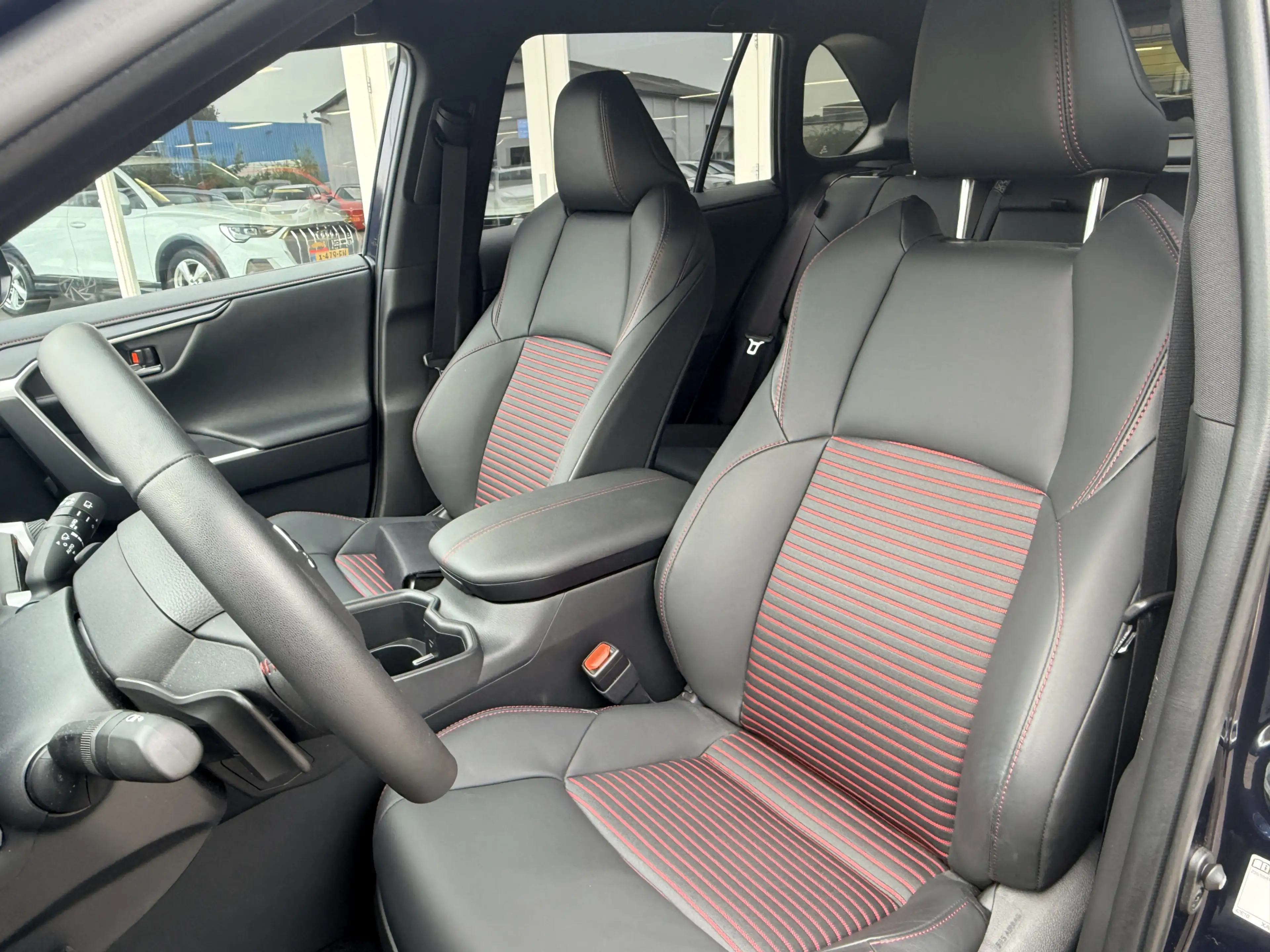 Suzuki Across 2.5 Plug-in Hybrid Style | LED | Leder | Adaptive — photo 17