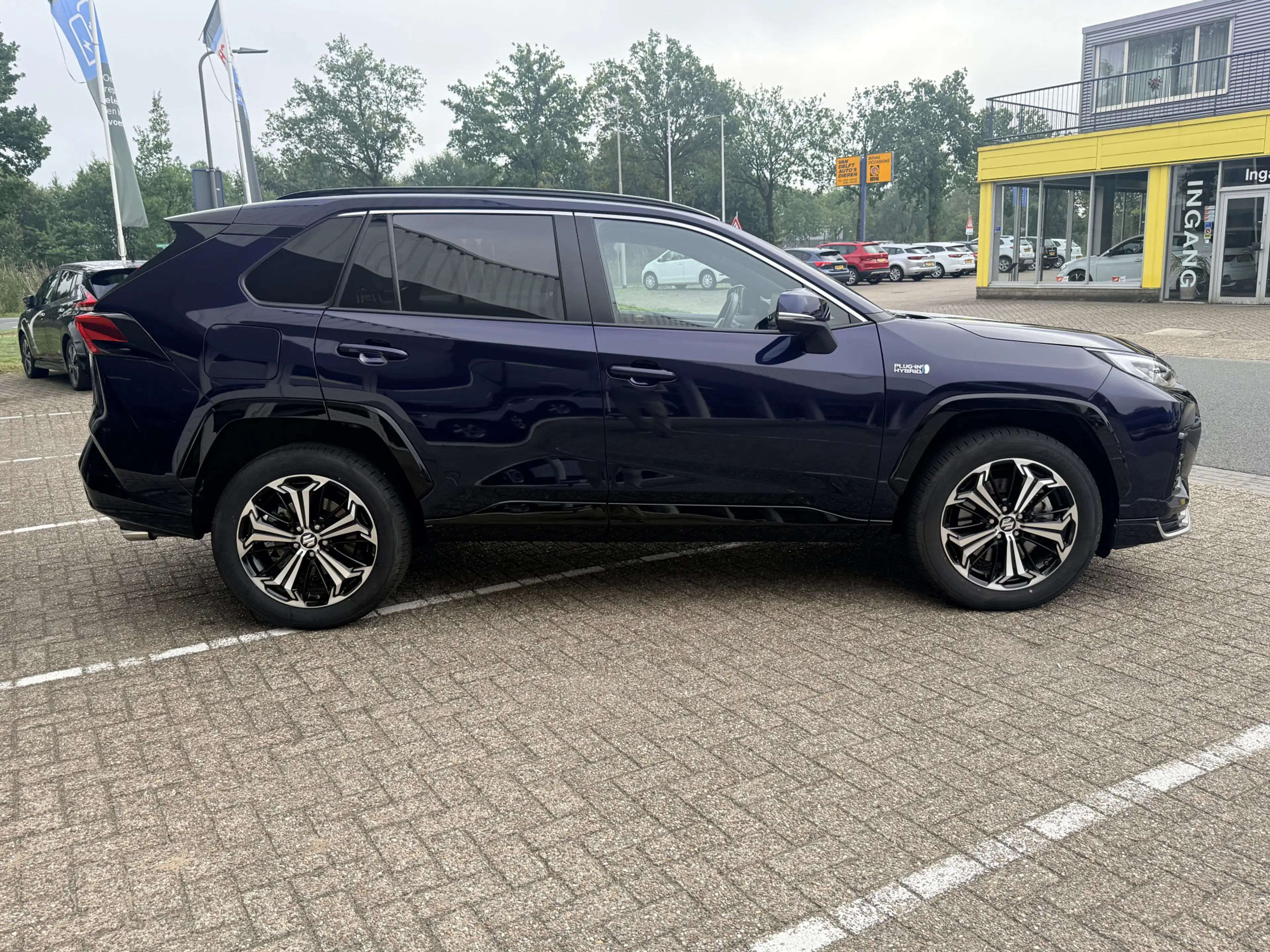 Suzuki Across 2.5 Plug-in Hybrid Style | LED | Leder | Adaptive — photo 8
