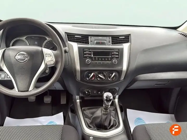 Nissan Navara 2020, foto 13