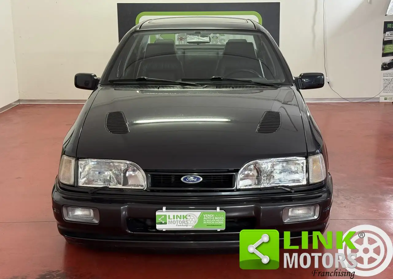 Ford Sierra 2.0 RS COSWORTH 4X4, foto 2
