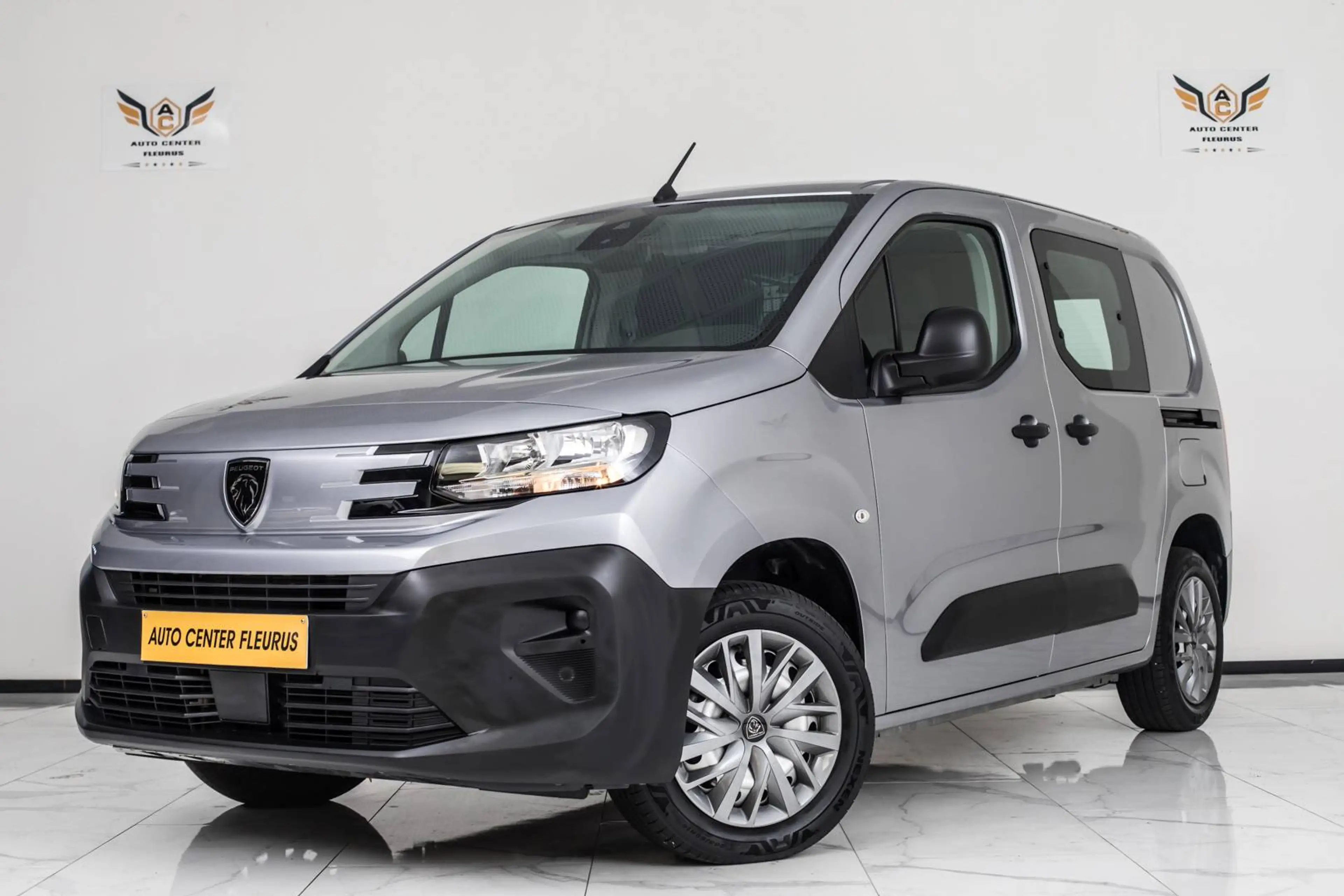 Peugeot Partner 1.5 BlueHDi Light Premium — photo 2