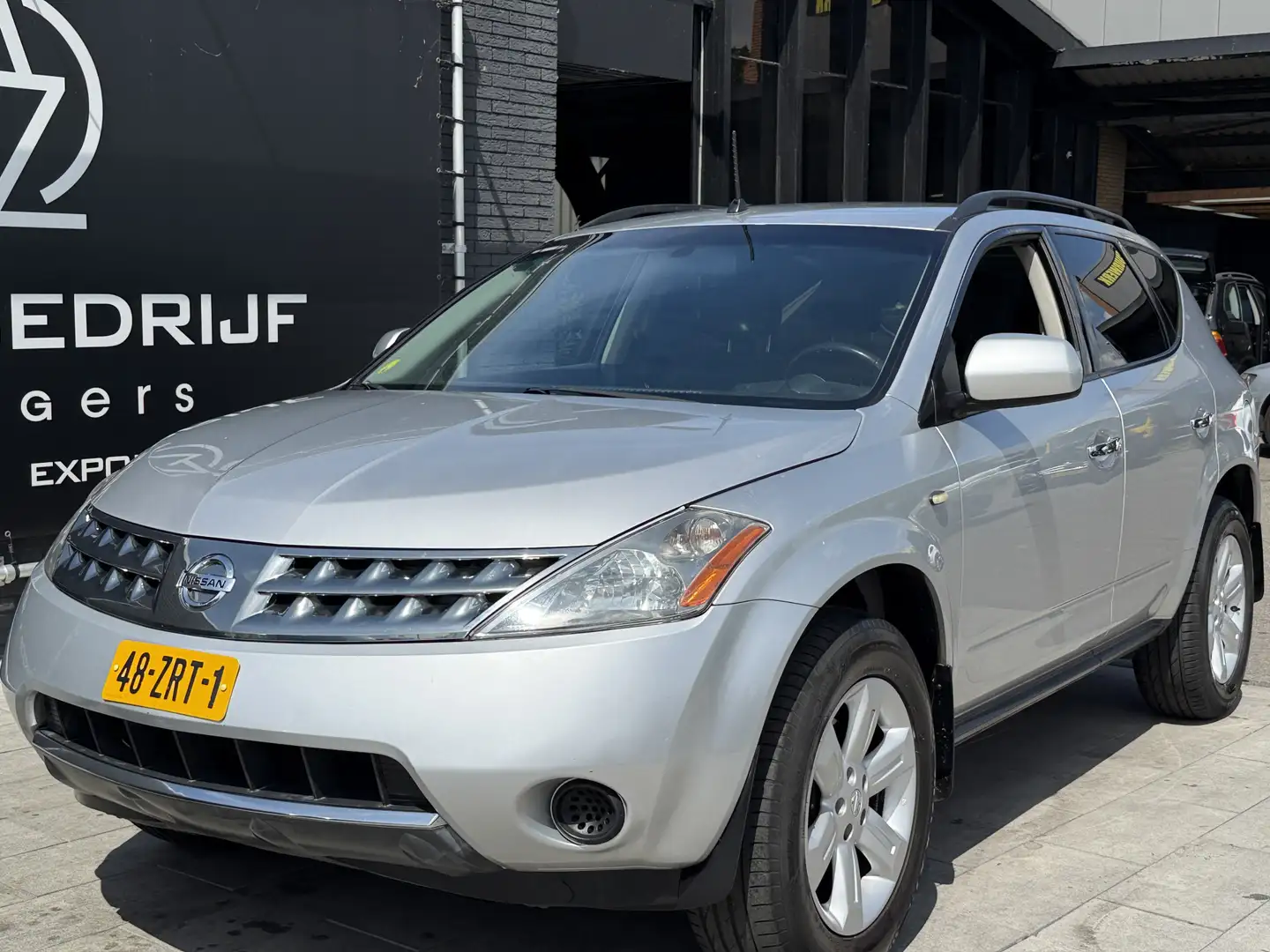 Nissan Murano 3.5 V6 AWD * AUTOMAAT * Grau - 2