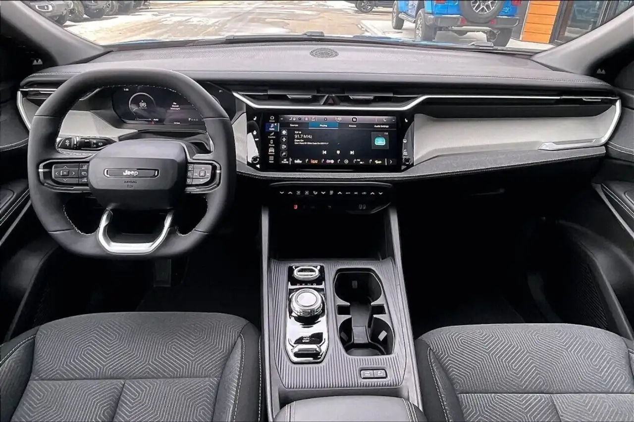 Jeep Cherokee снимка Jeep Cherokee