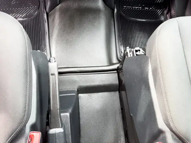 Ford Transit Custom view 14