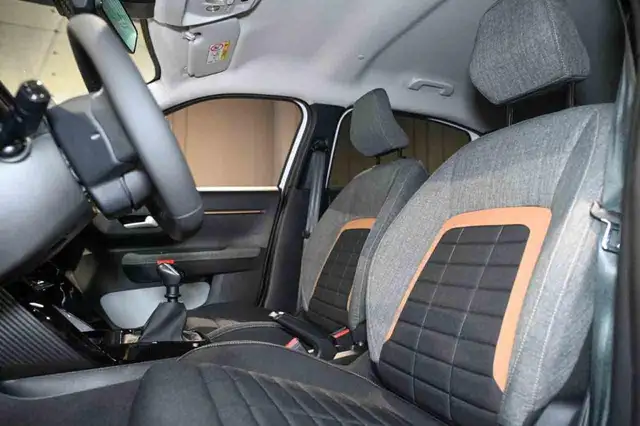 Citroen C3 Aircross view 10