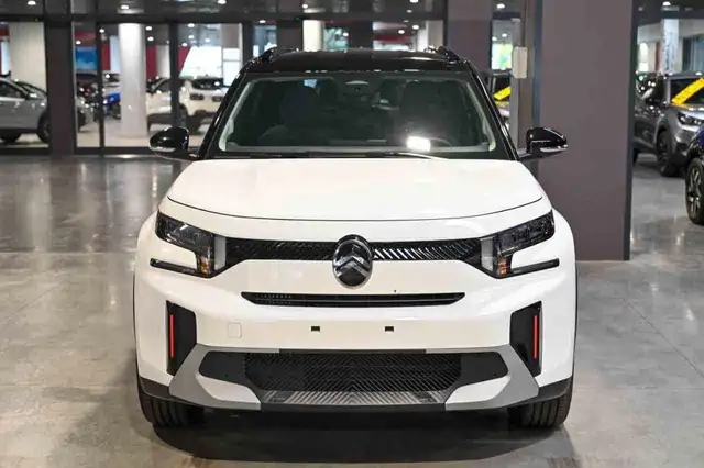 Citroen C3 Aircross view 16
