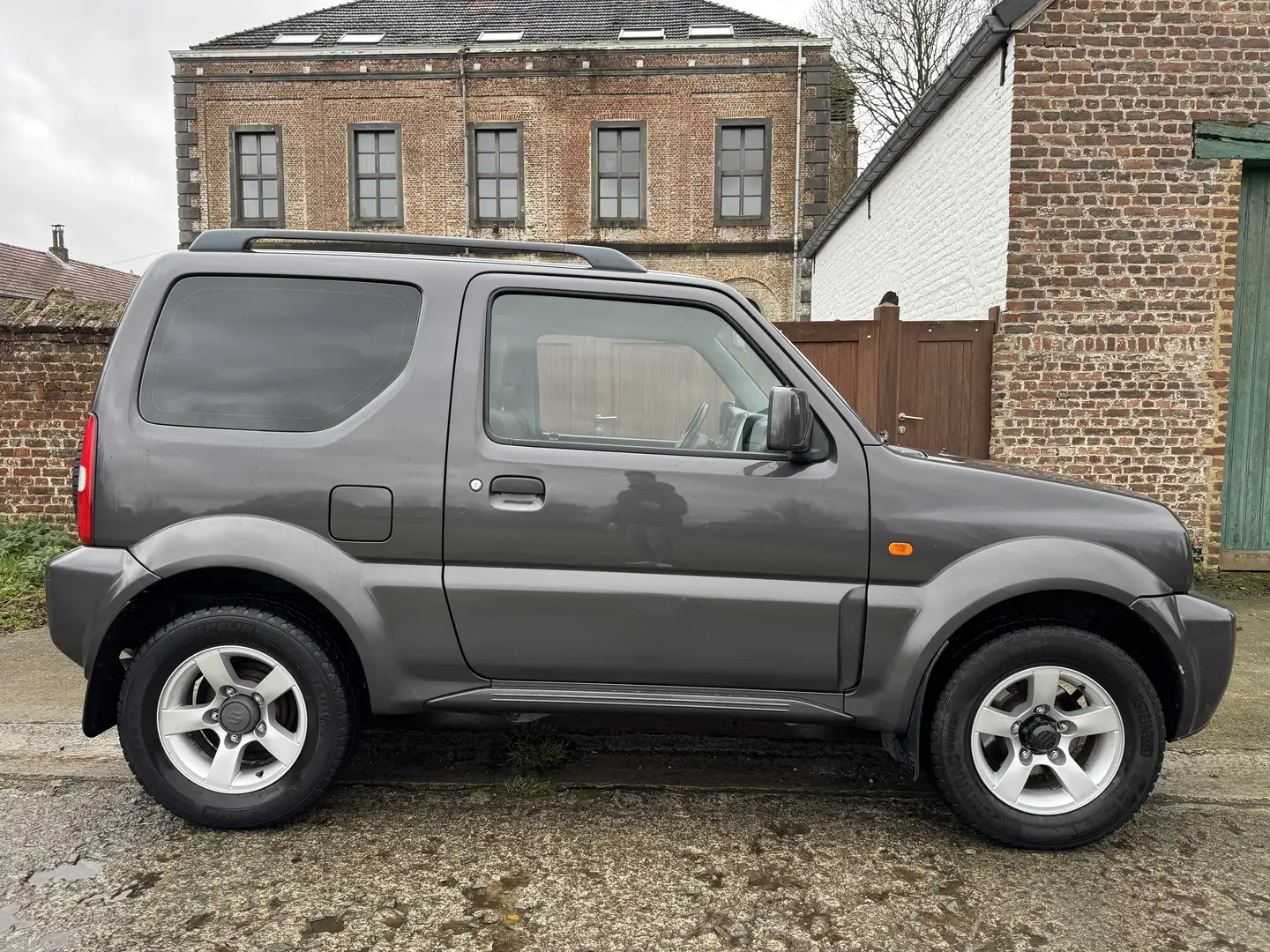 Suzuki Jimny 1.3i JX *87.000 KM*AIRCO* Grijs - 2