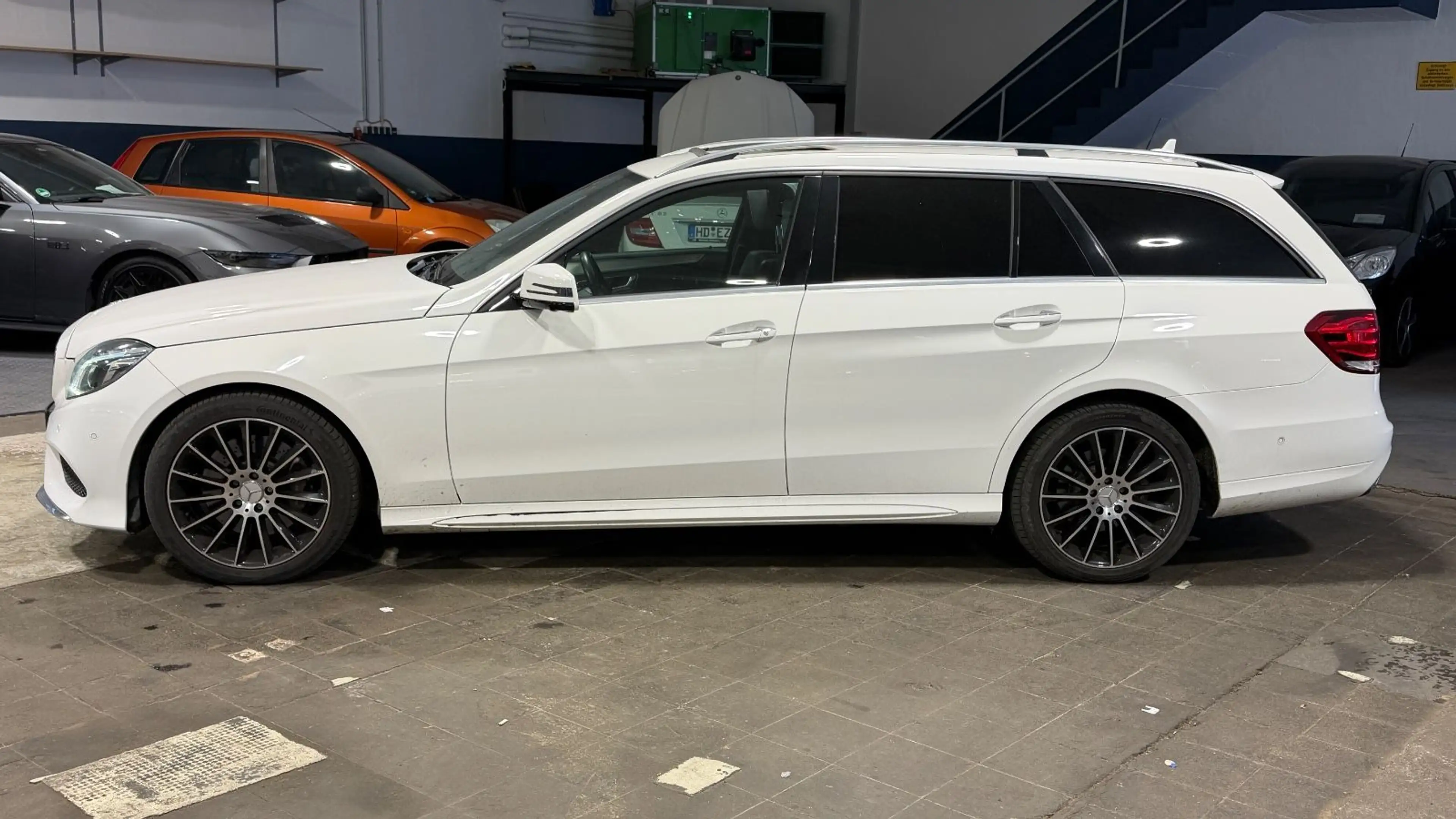 Mercedes-Benz E 350 E T-Modell E 350 BlueTec 4Matic #AMG#360#M — photo 3