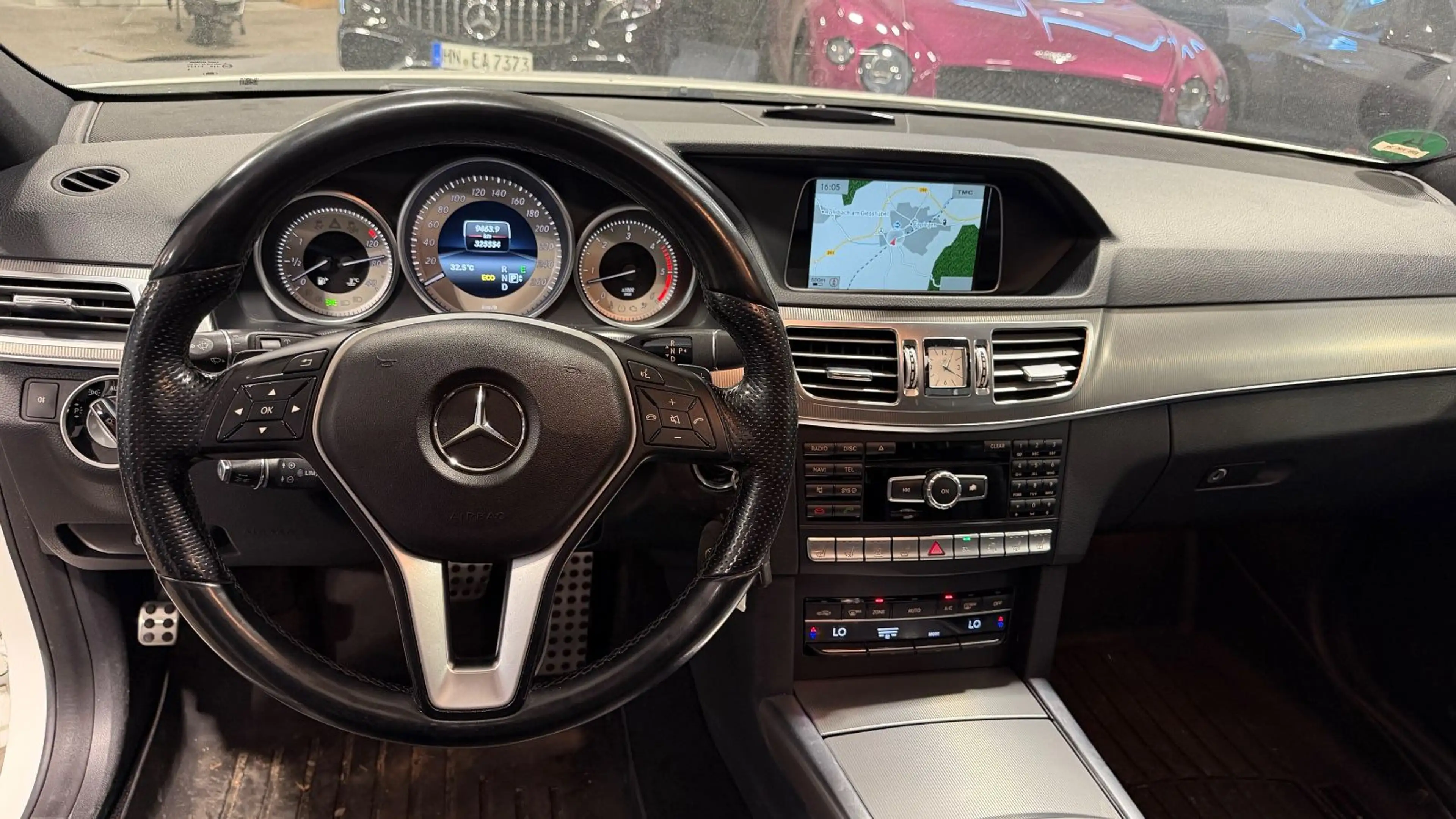 Mercedes-Benz E 350 E T-Modell E 350 BlueTec 4Matic #AMG#360#M — photo 9