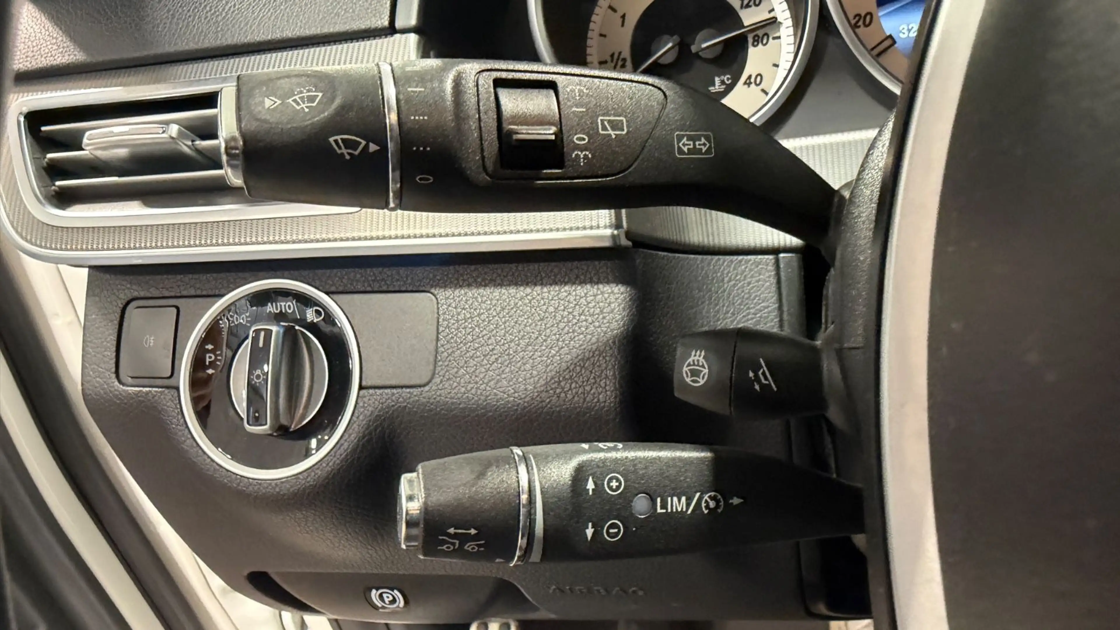 Mercedes-Benz E 350 E T-Modell E 350 BlueTec 4Matic #AMG#360#M — photo 13