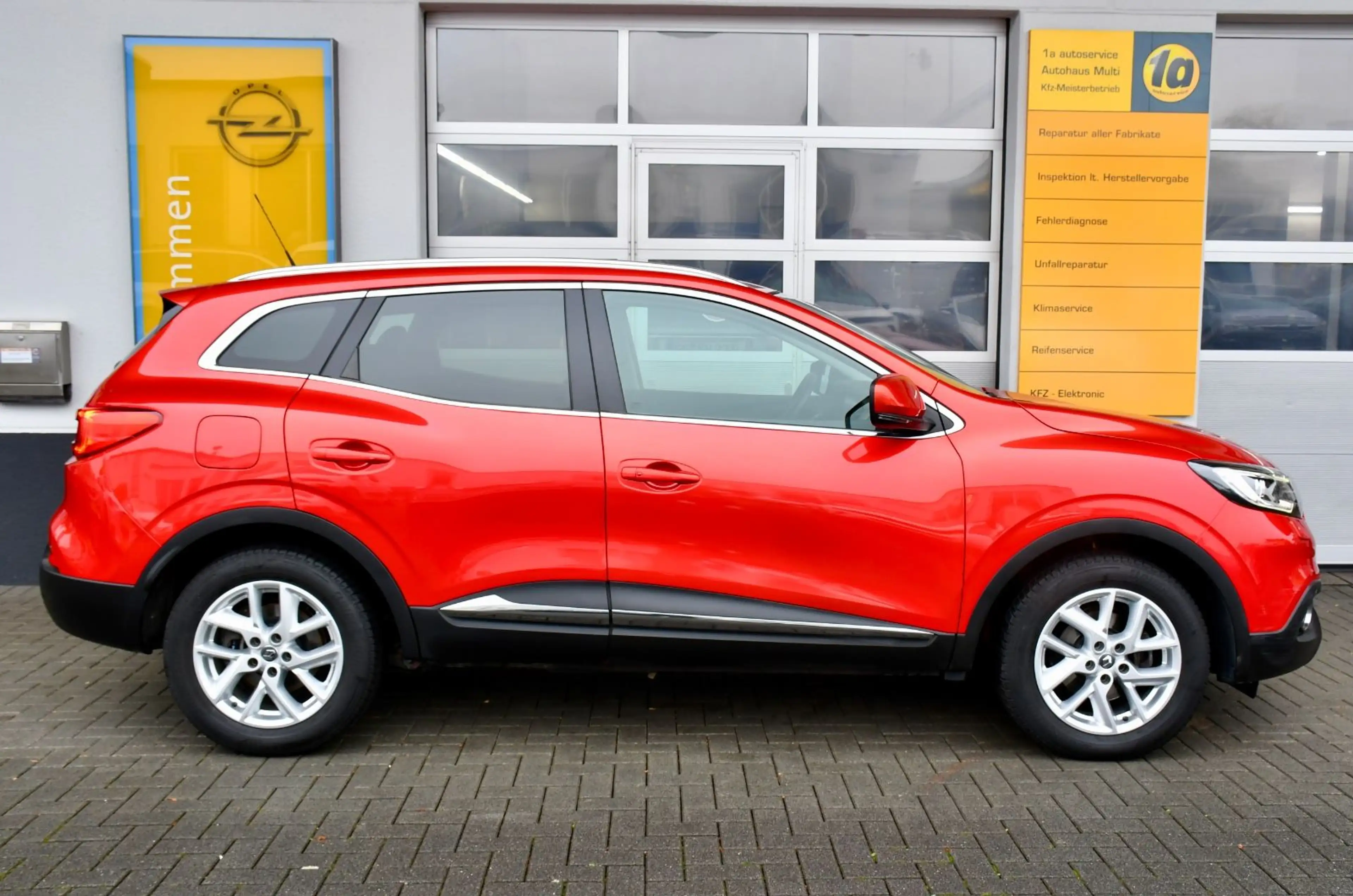 Renault Kadjar XMOD 1.Hand Sitzh LaneAssist Klima Tempom — photo 6