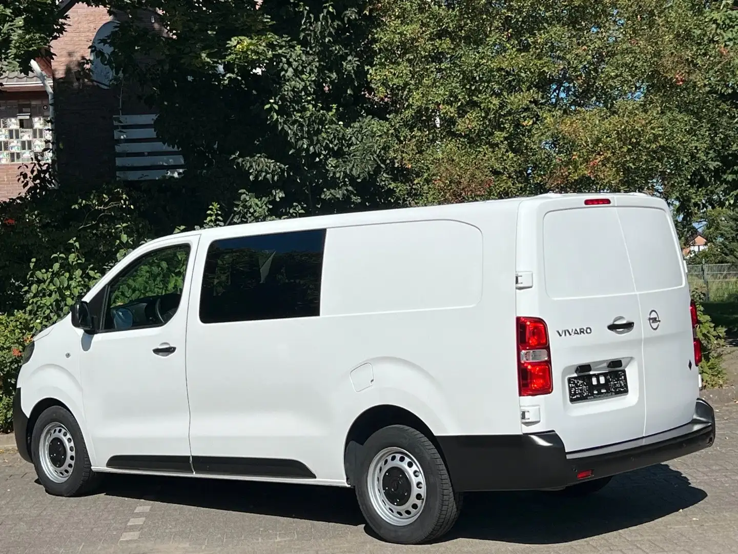Opel Vivaro 2.0 CdTi Lang Doppelkabine 6 Sitze Lkw Weiß - 2