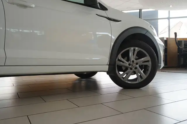 Volkswagen Taigo view 9