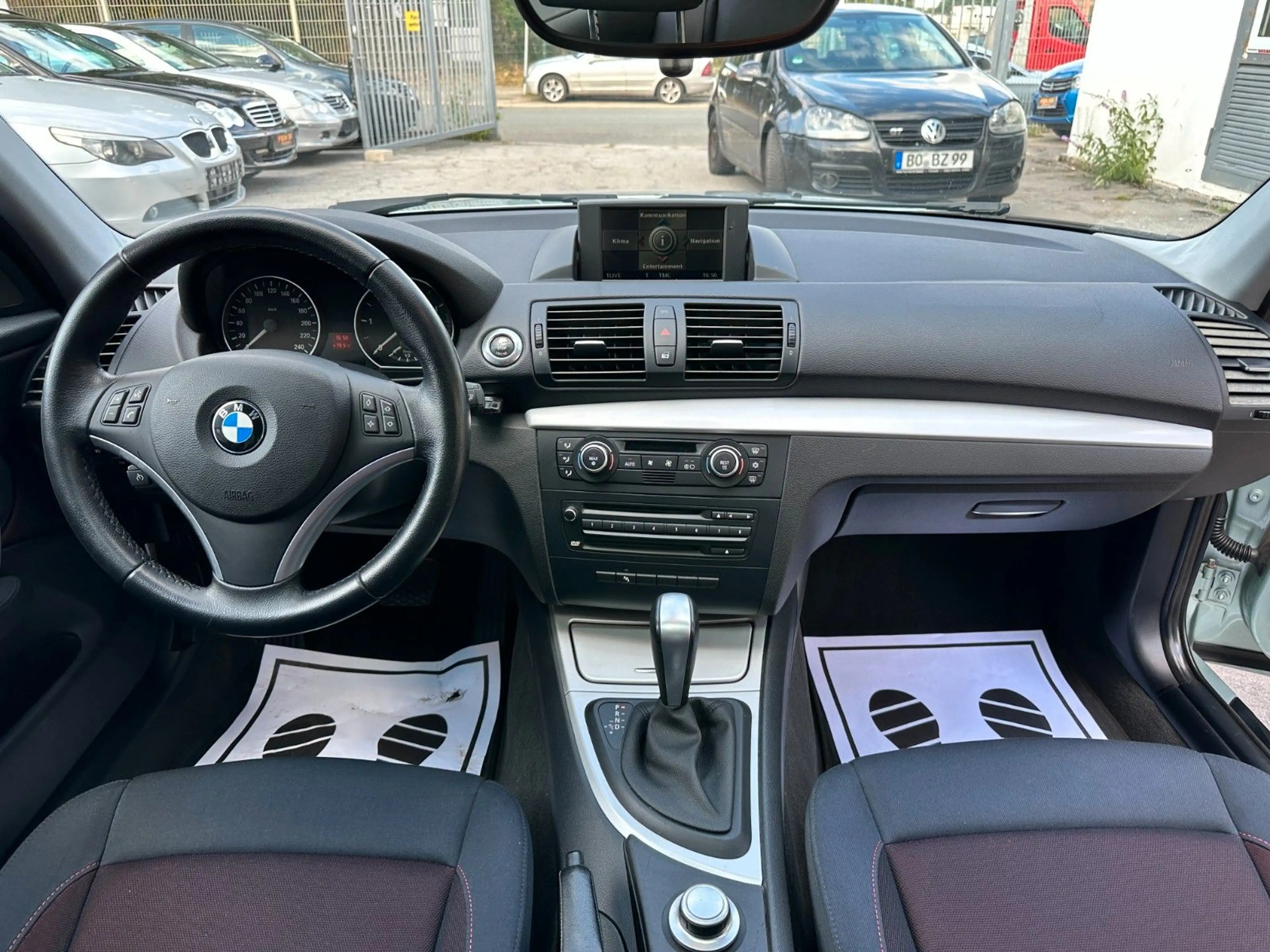 BMW 118 1 Limousine 118 d- 1 Hand-HU/AU/NEU — photo 8