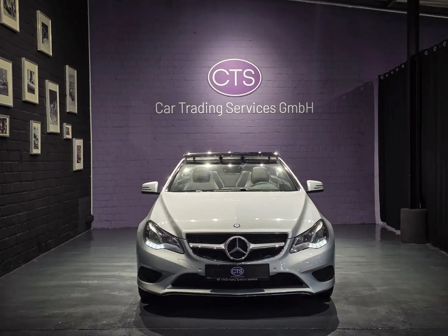 Mercedes-Benz E 200 E Cabrio / Leder Silber - 1