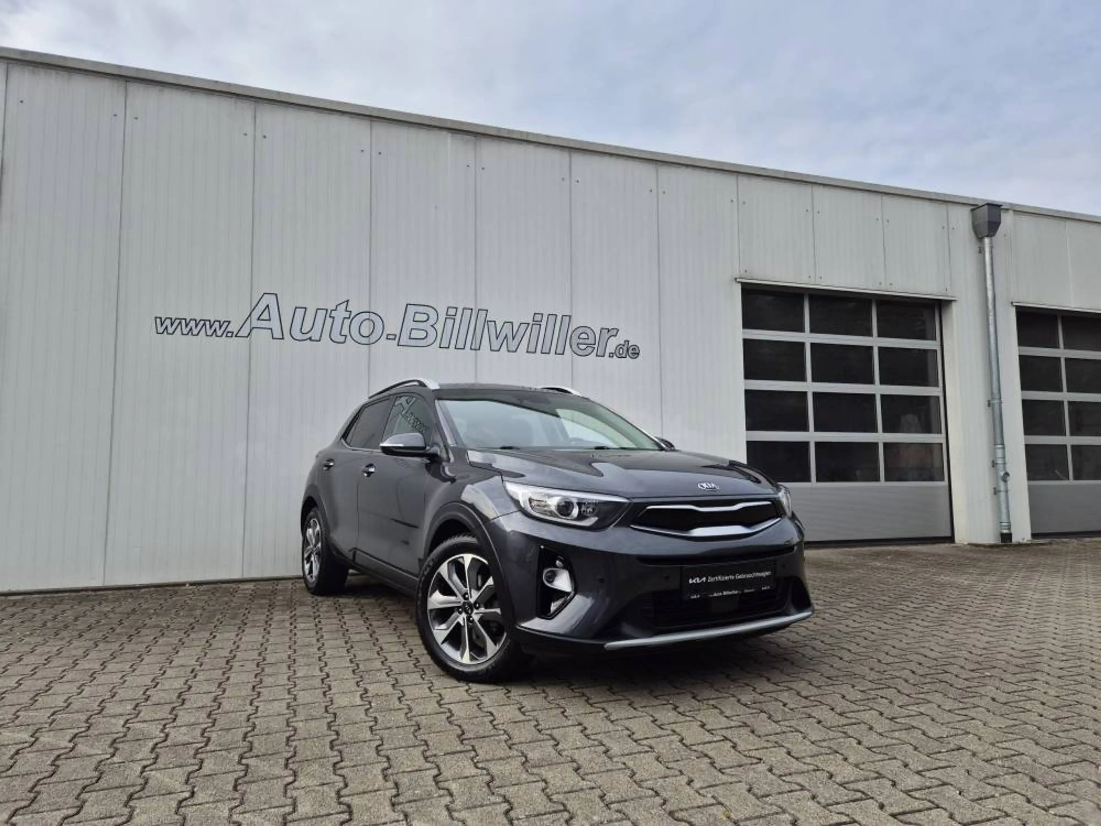 Kia Stonic 1.0 T-GDI (120 PS) ISG Platinum — photo 2