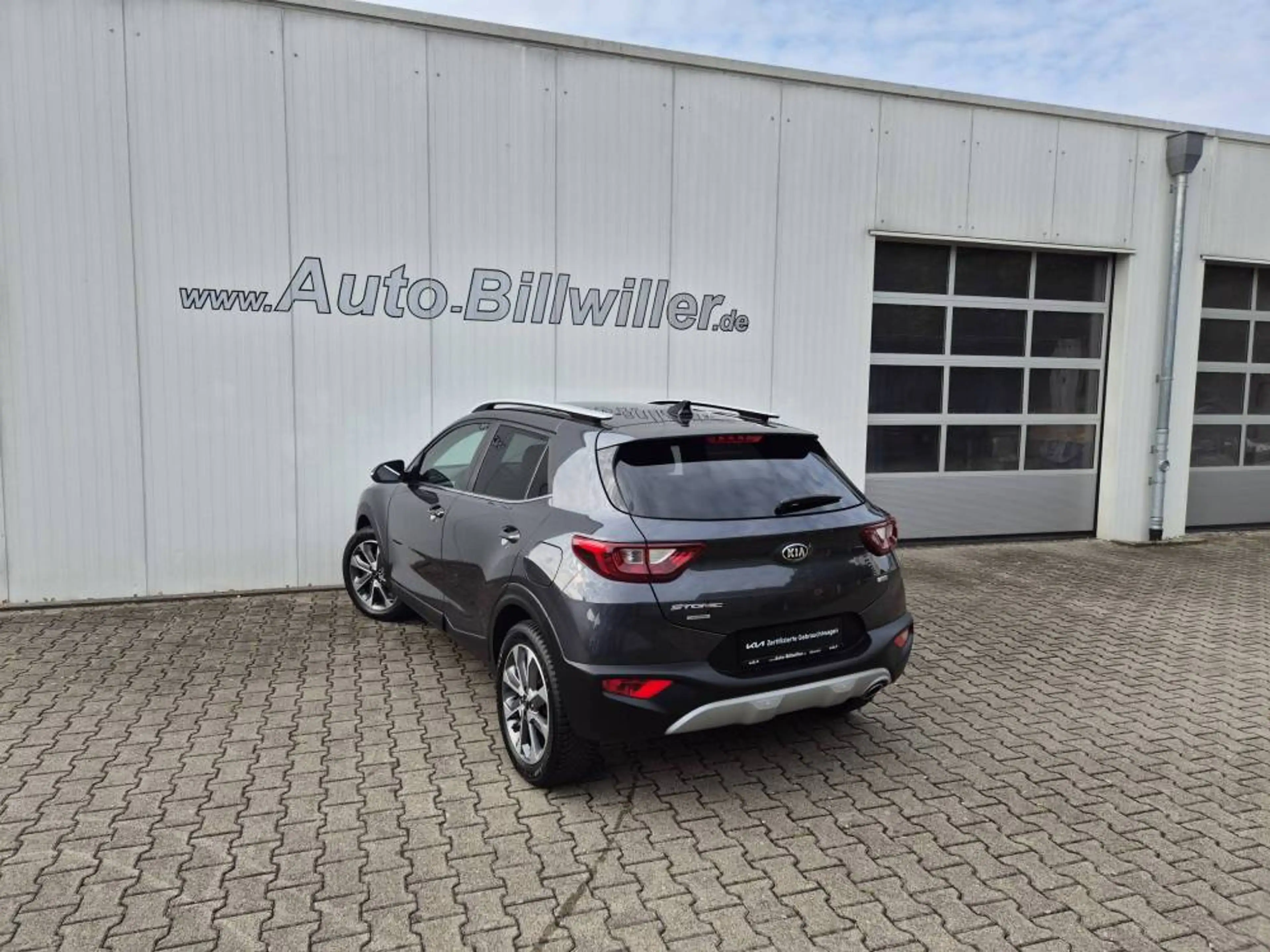 Kia Stonic 1.0 T-GDI (120 PS) ISG Platinum — photo 6