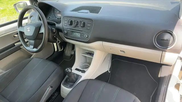 Seat Mii view 10