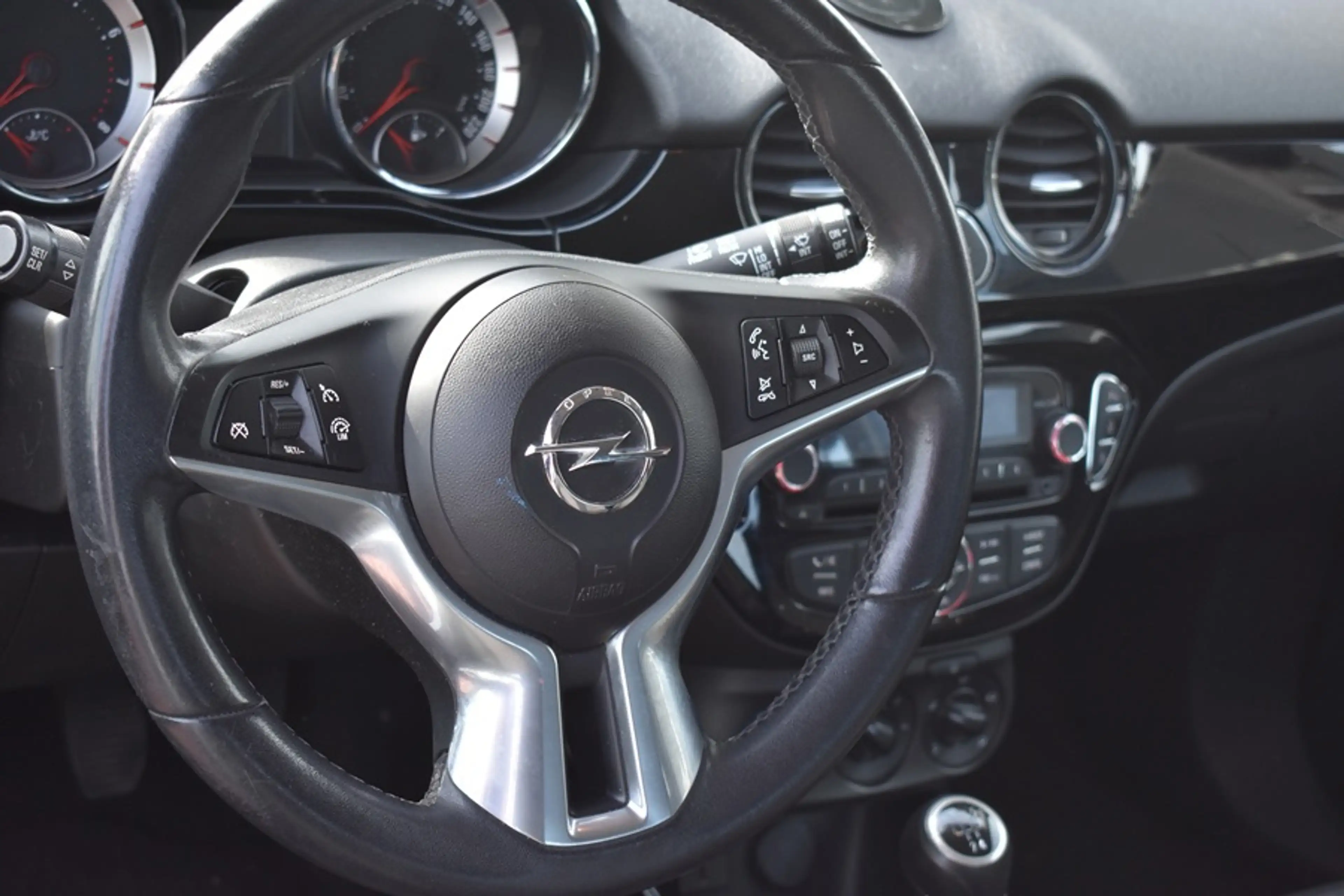 Opel Adam 1.2 Airco/Cruise Control — photo 9