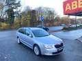 Skoda Superb Superb Combi 2.0 TDI DSG Exclusive XENON NAVI SHZ Argent - thumbnail 3
