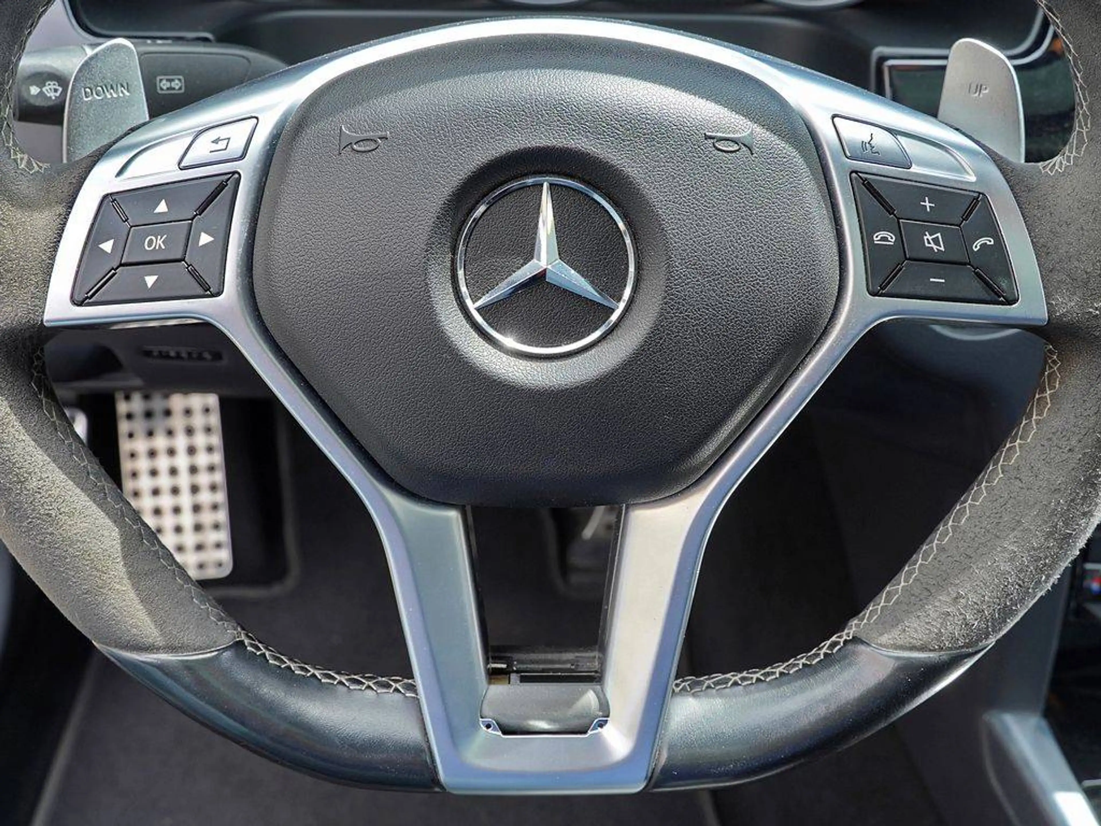 Mercedes-Benz E 63 AMG S 4Matic | Driver'sPackage | Night- & ParkPaket | — photo 8
