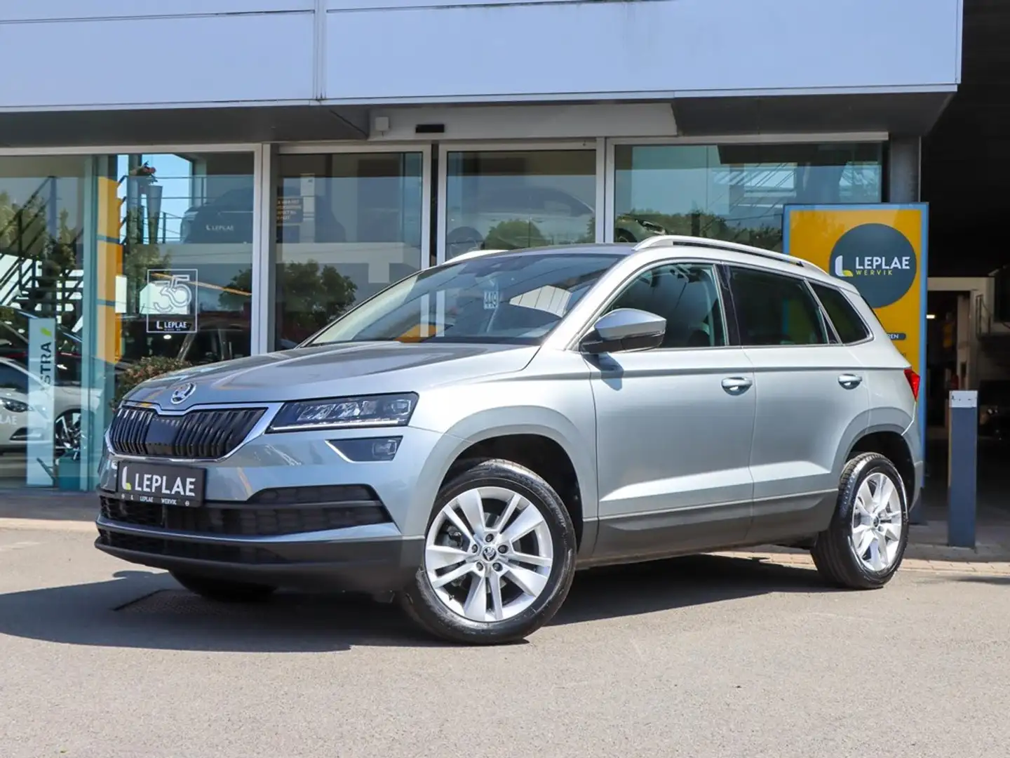 Skoda Karoq STYLE NAVI|CAMERA|TREKHAAK|MEMORY SEATS + VERWARMD Argent - 2