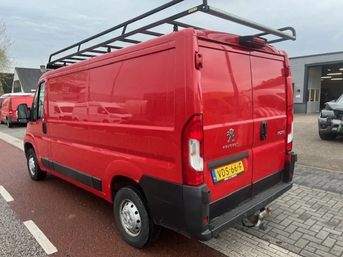 Peugeot Boxer 2.2 BlueHDi 120 L2H1 LANG AIRCO KLIMA EURO6 Piros - 2