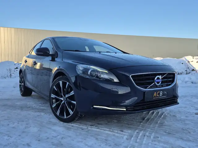 Volvo V40 2.0 T2 Summum-Leder-Trekhaak In absolute nieuwstaa