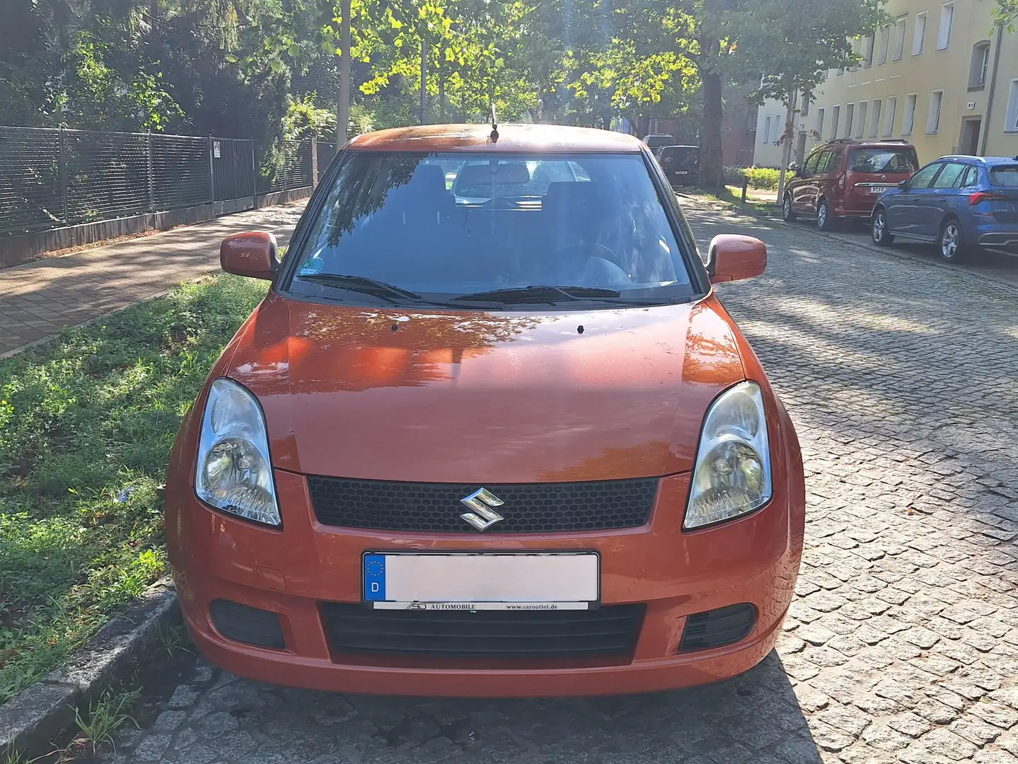 Suzuki Swift Swift Fließheck  3-Türer 1.3 Comfort Orange - 1