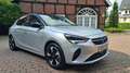 Opel Corsa F e Elegance LED NAVI Teilleder 3PH Lader Zilver - thumbnail 1