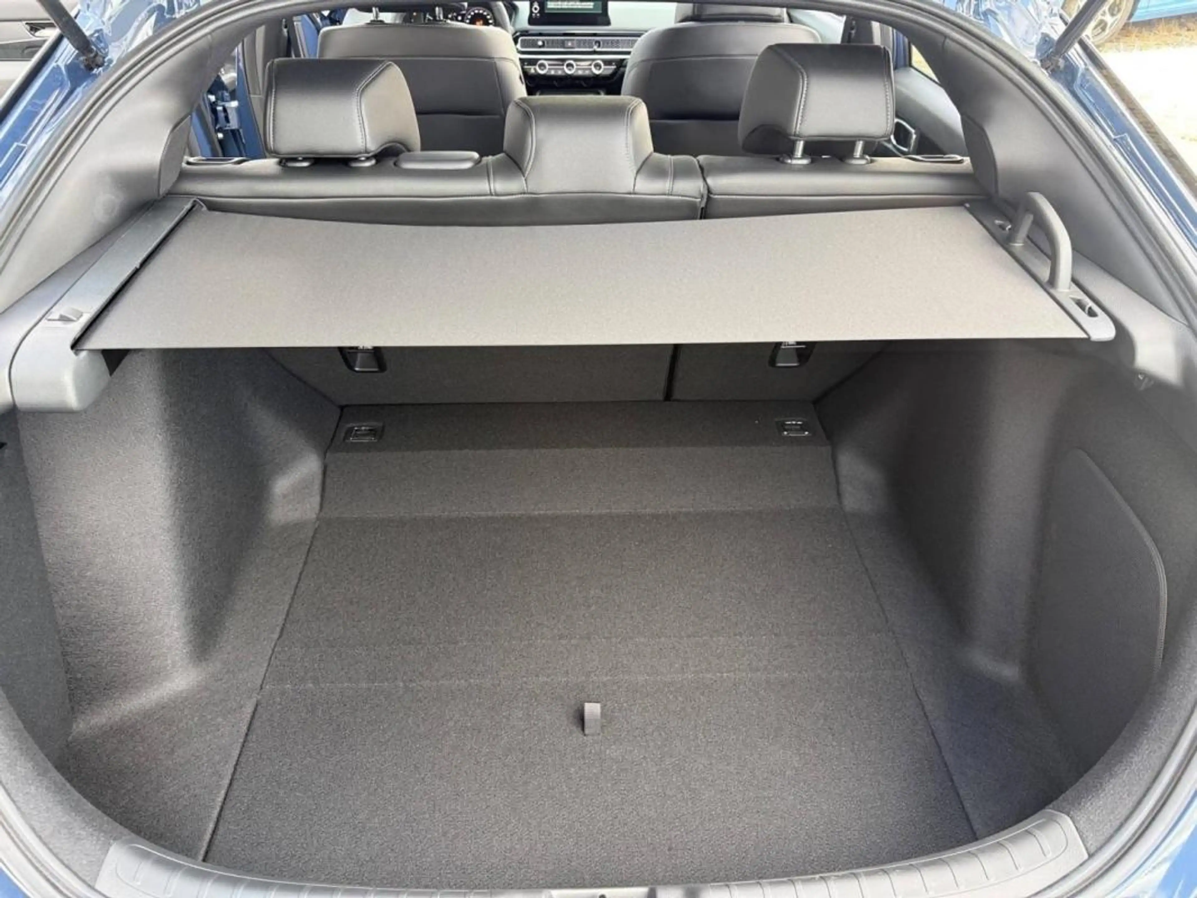 Honda Civic 2.0 i-MMD 184ch e:HEV Advance — photo 22