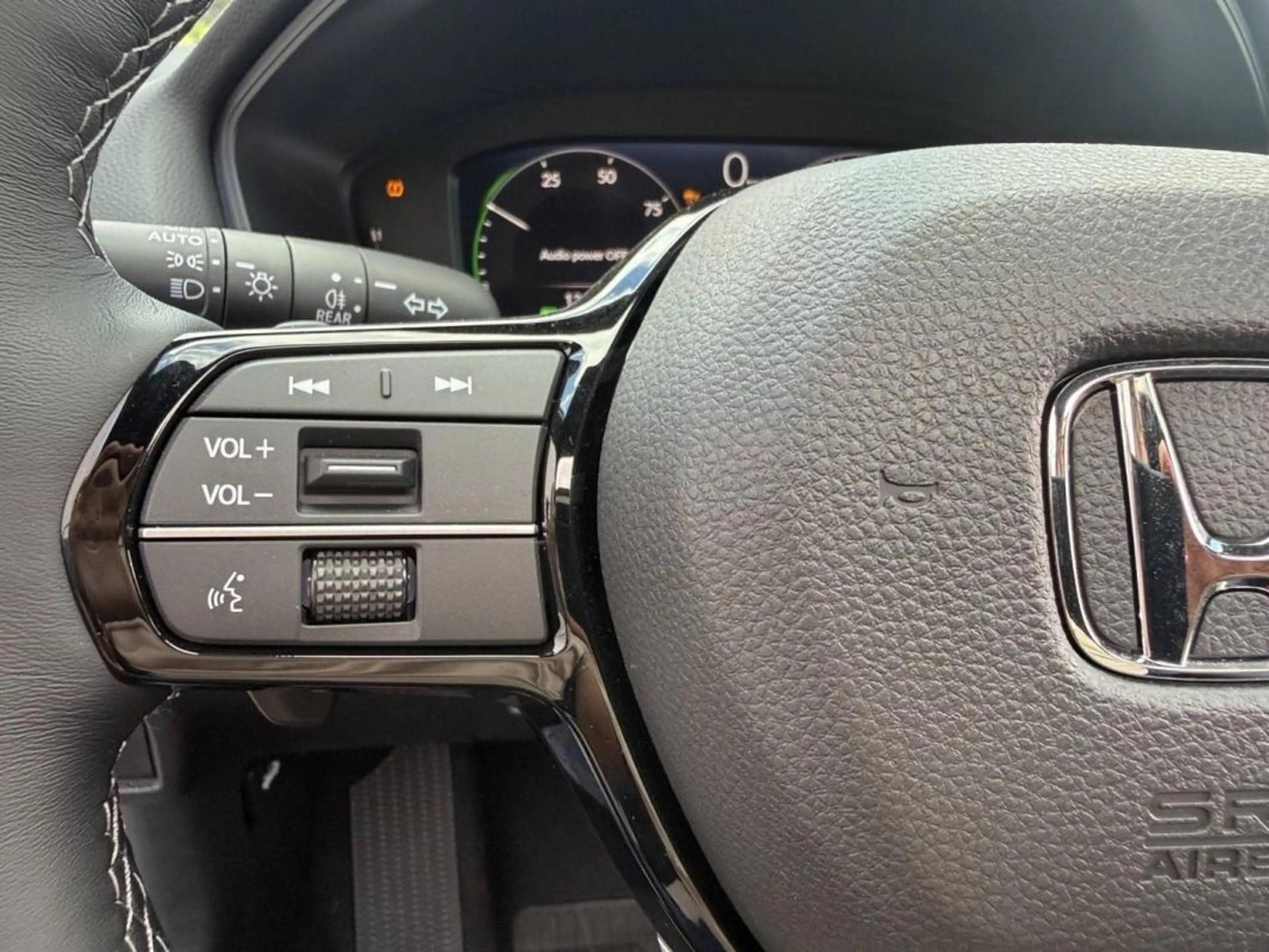 Honda Civic 2.0 i-MMD 184ch e:HEV Advance — photo 17