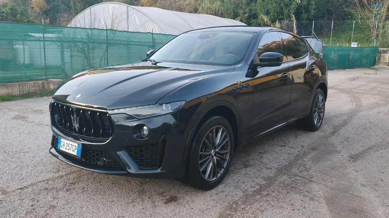 Maserati Levante 2021