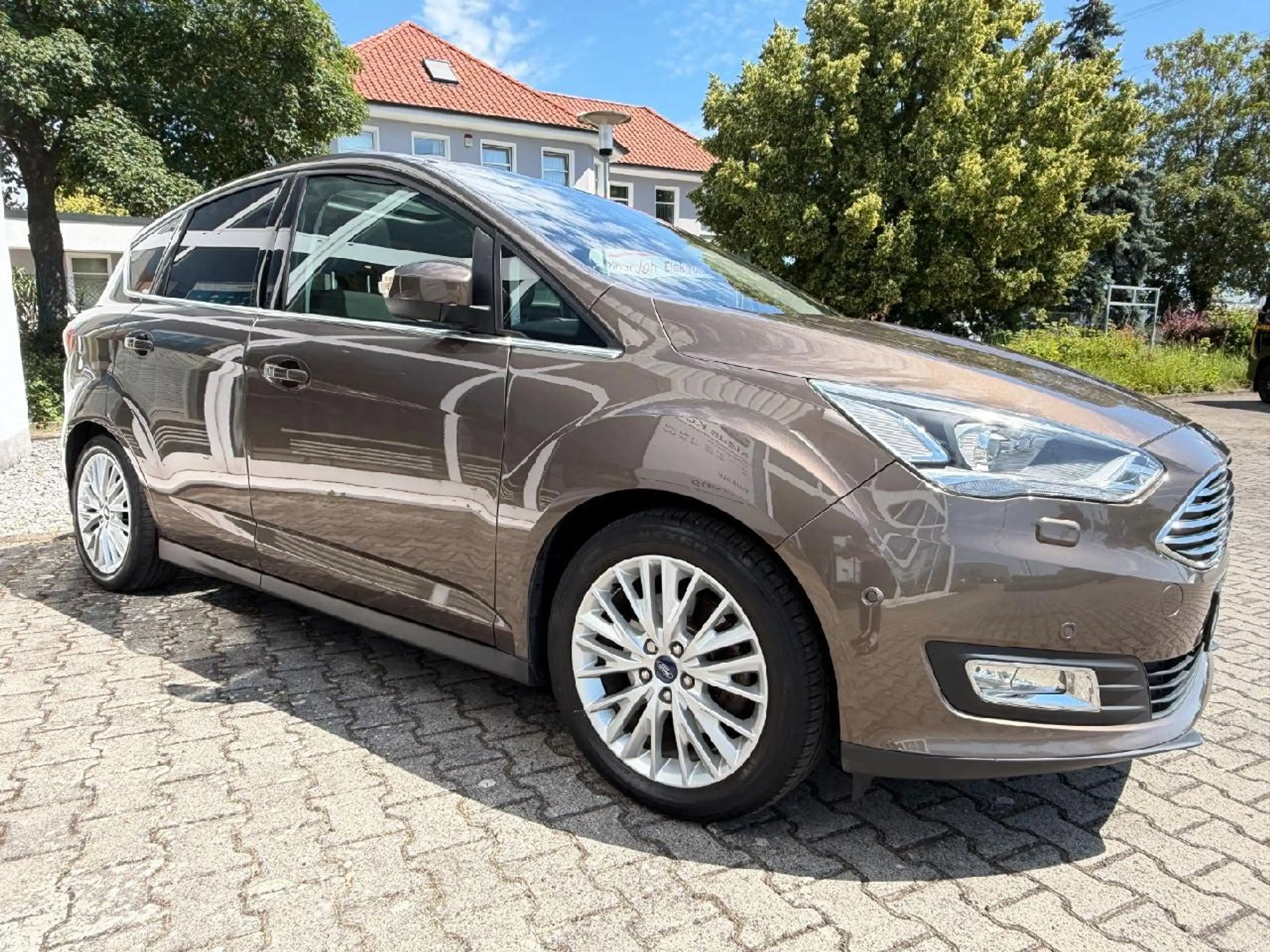 Ford C-Max Titanium — photo 3
