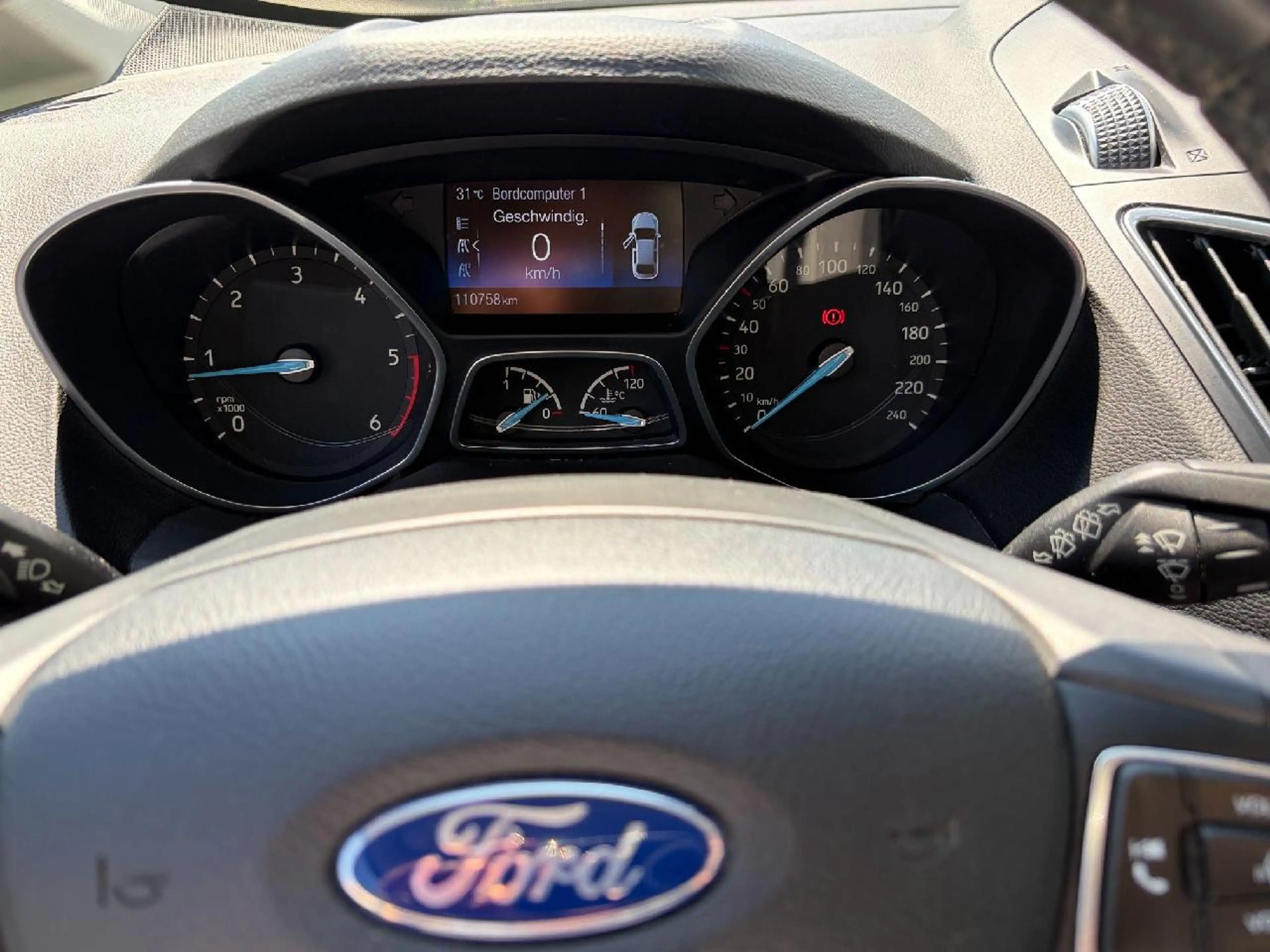 Ford C-Max Titanium — photo 15