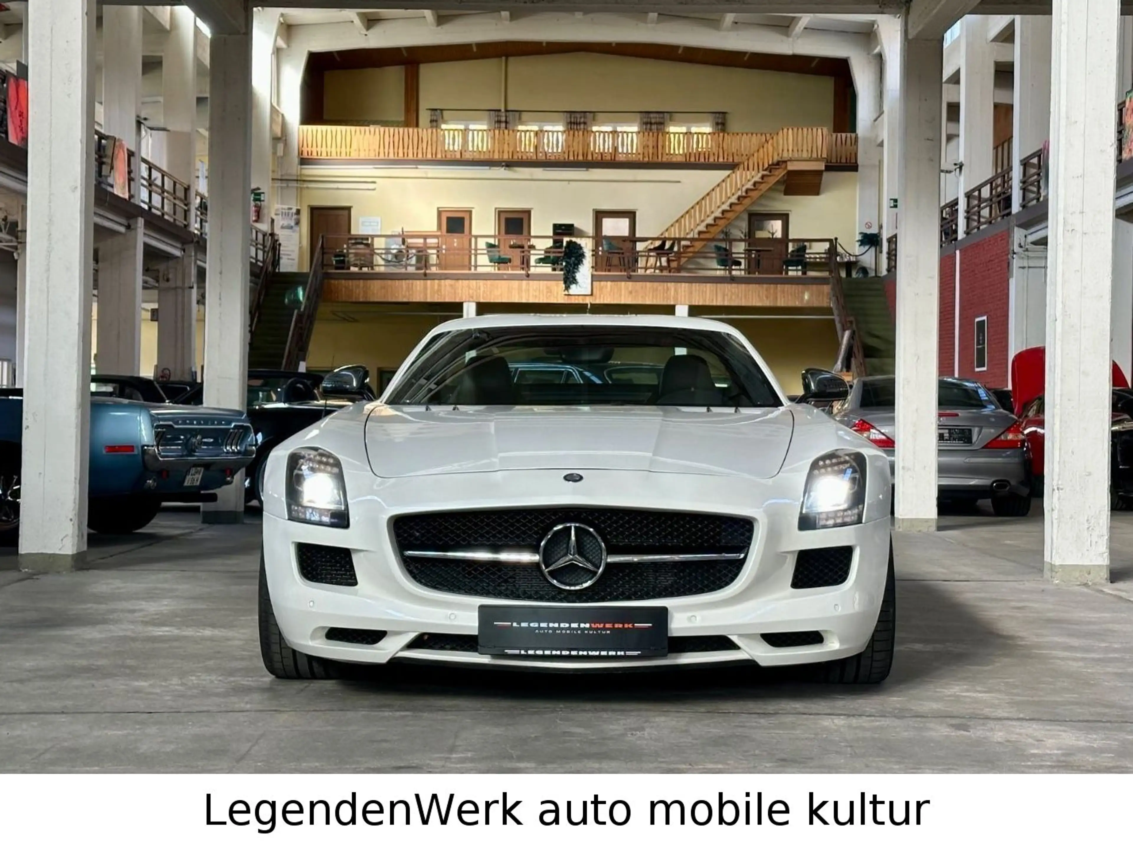 Mercedes-Benz SLS GT Coupe AMG Ride Control Bang & Olufsen — photo 3