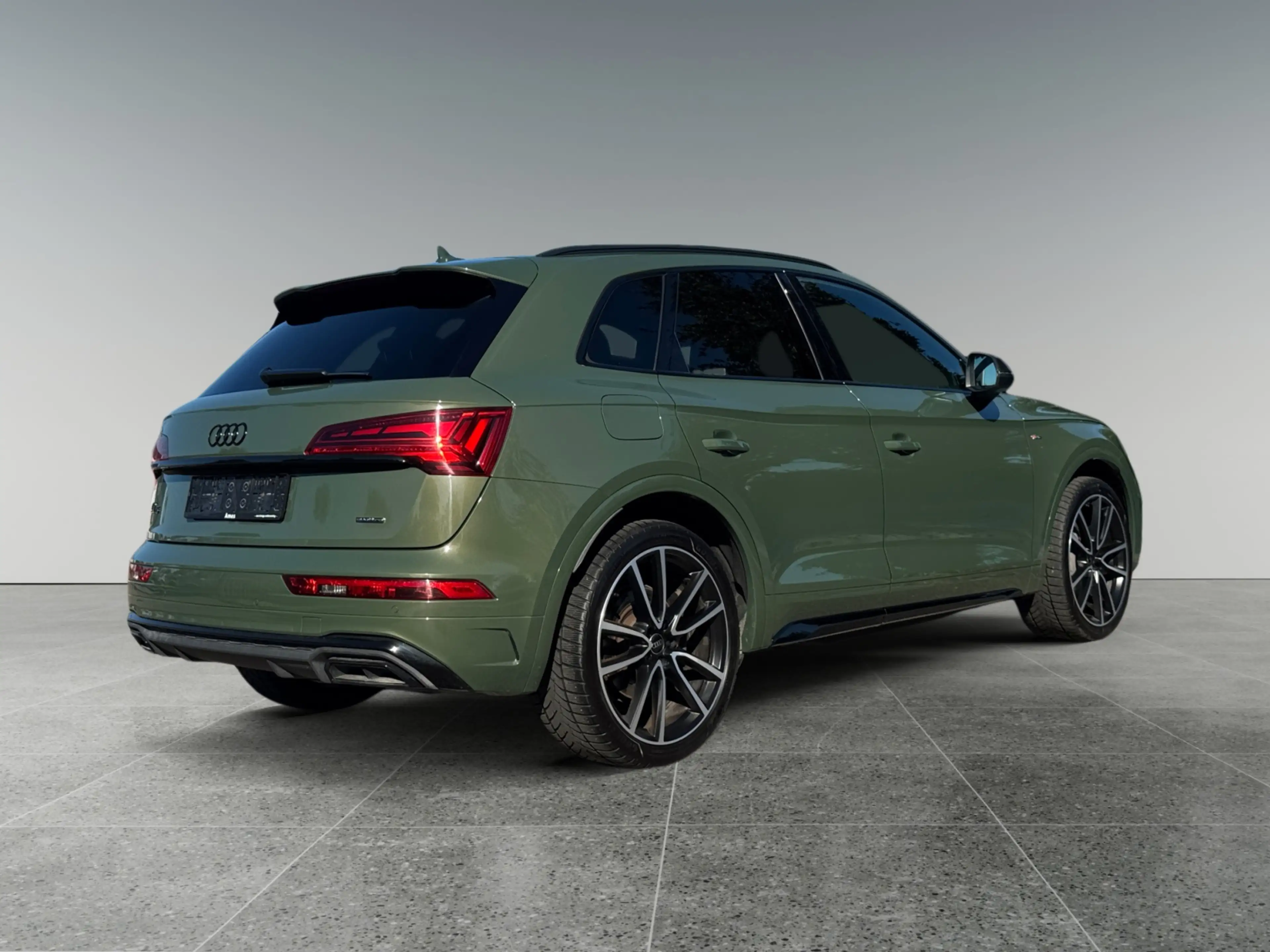 Audi Q5 50 299pk TFSI e S edition Competition Parkeerhulp — photo 6