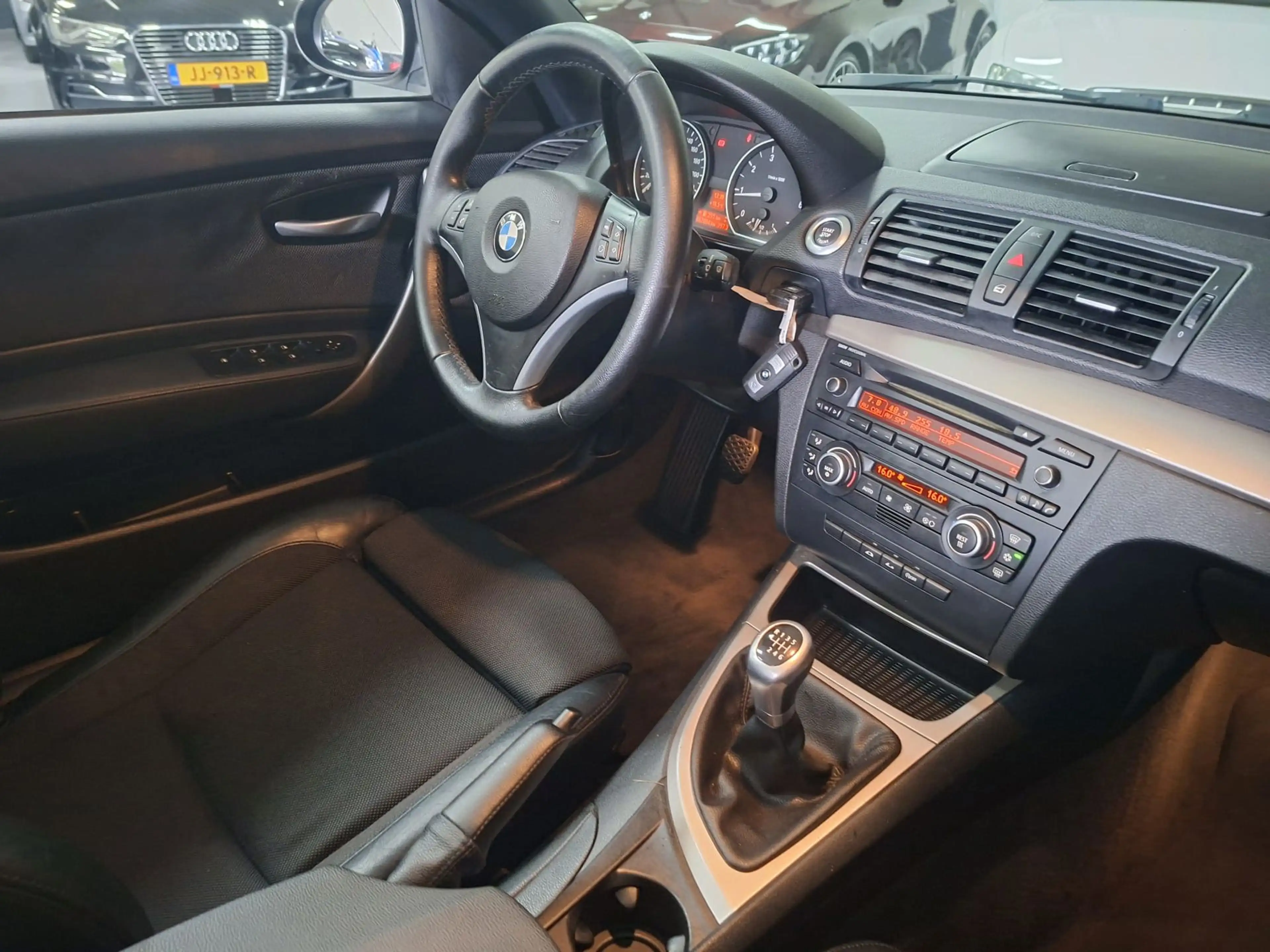 BMW 118 1-serie Cabrio 118i High Executive | Clima | Cruis — photo 33